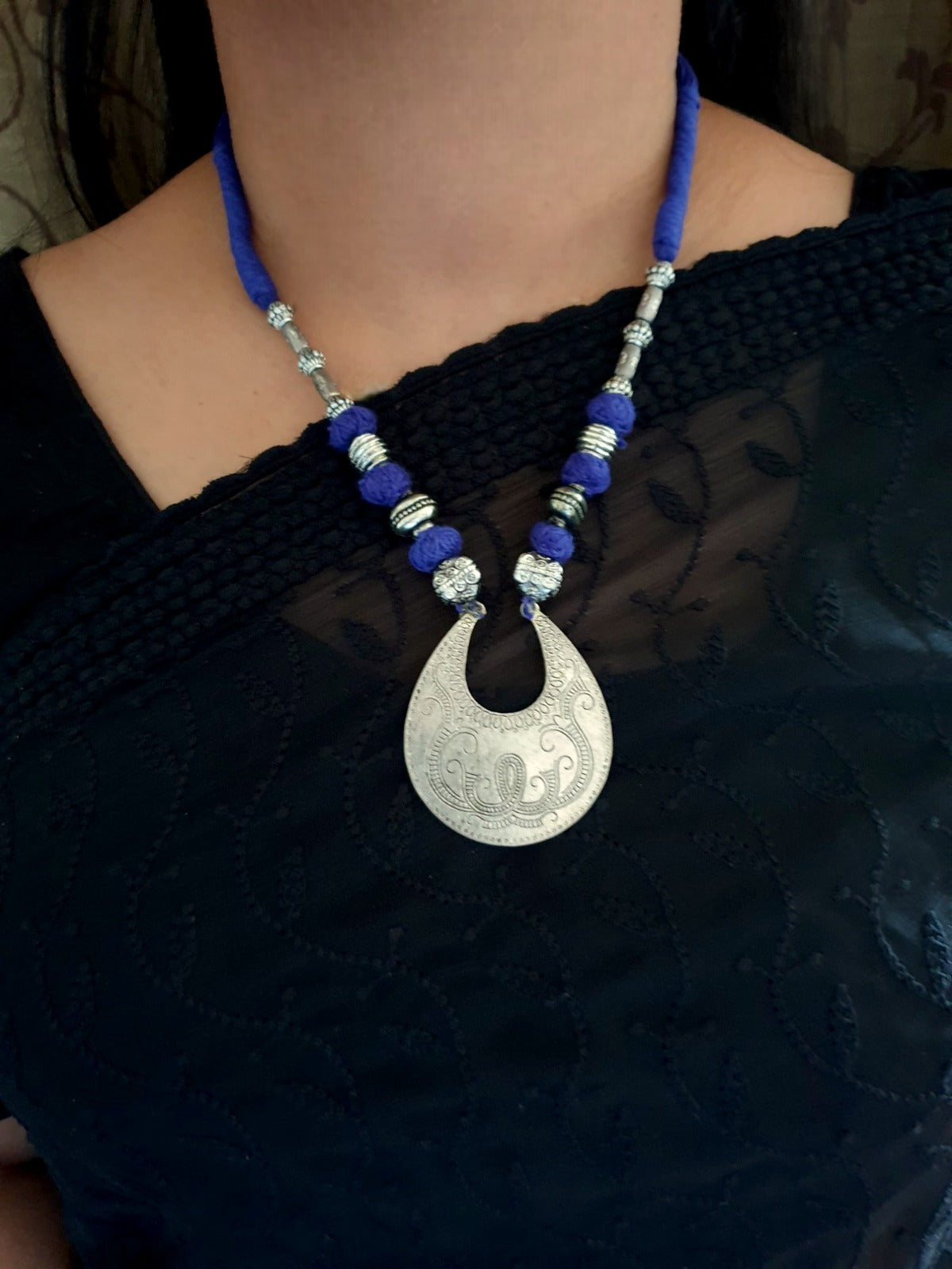 Dark Blue Thread Oxidised Necklace Set