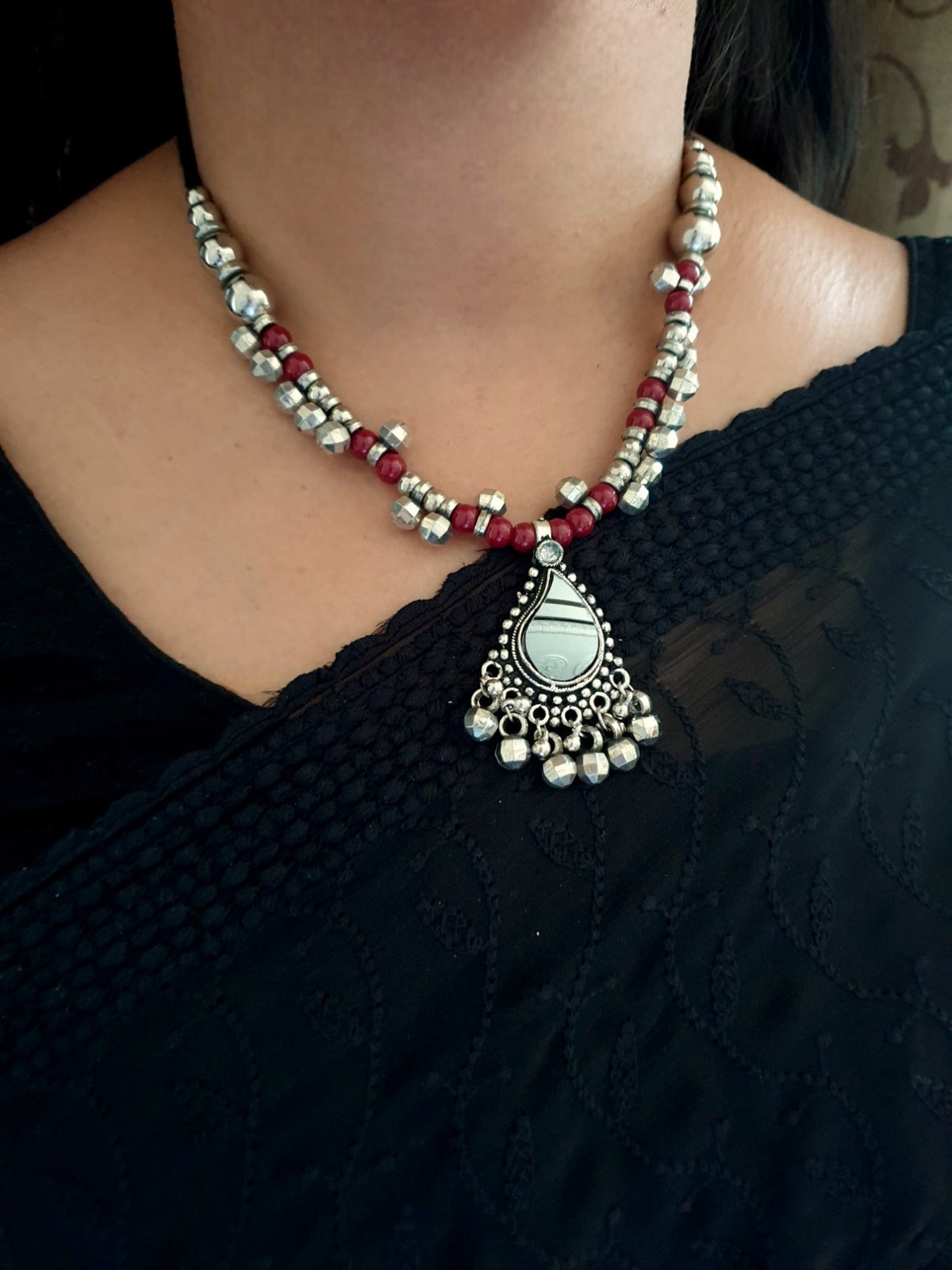 Silver Beaded Mirror Oxidised Necklace Set