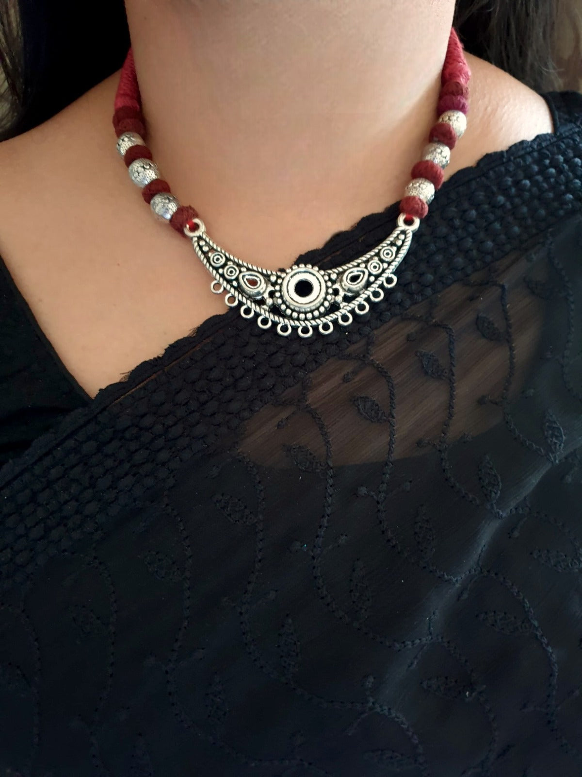 Maroon Thread Oxidised Necklace Set