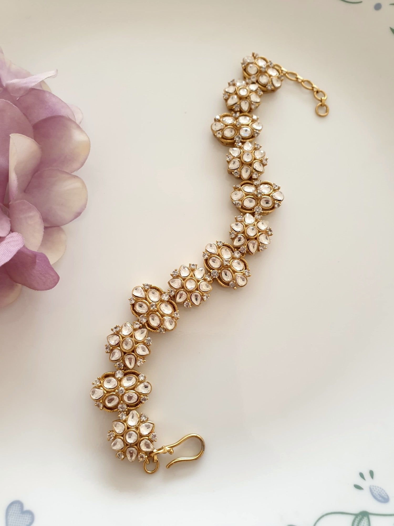 Delicate Kundan Stone Adjustable Bracelet