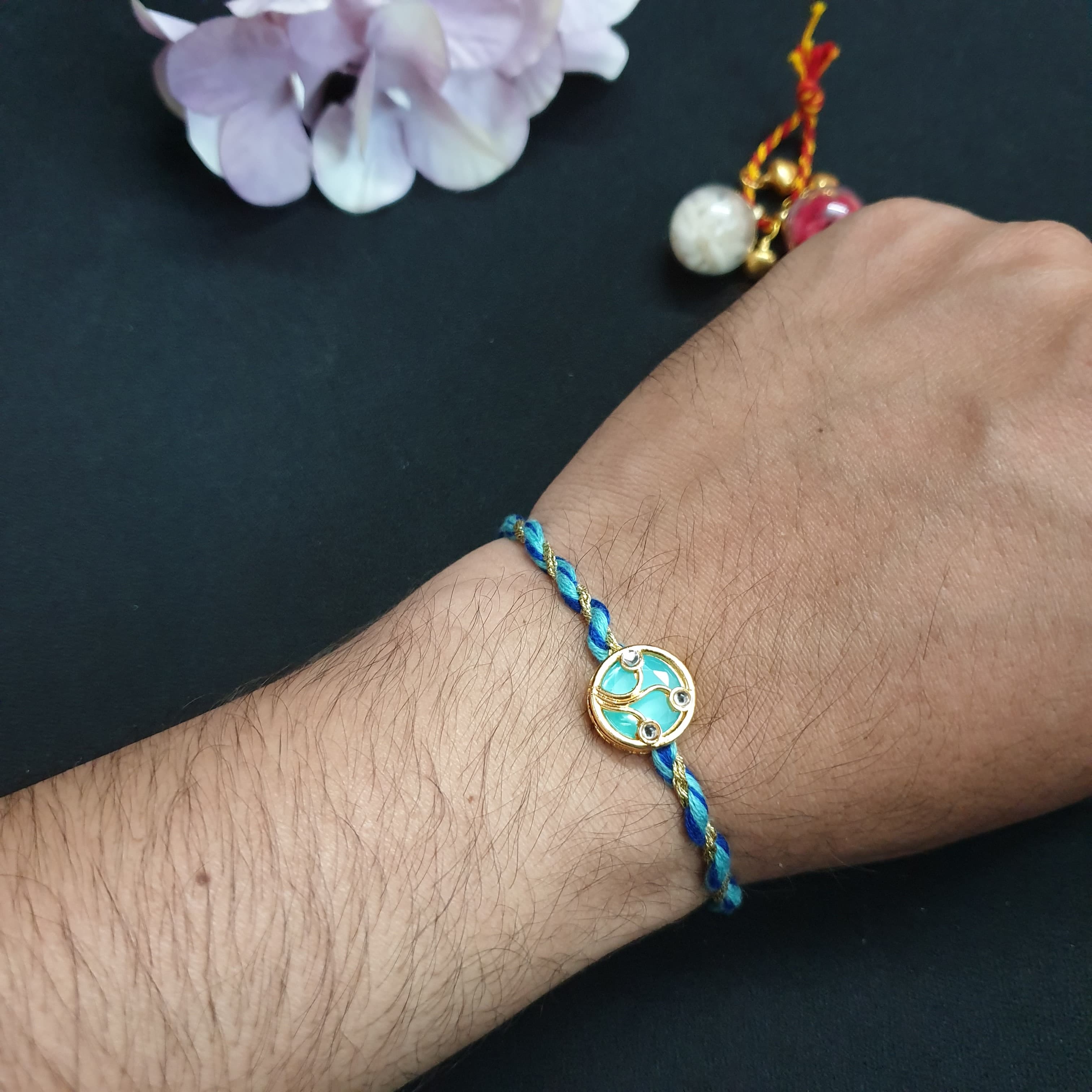 Blue Round Kundan Rakhi (Pack of One)