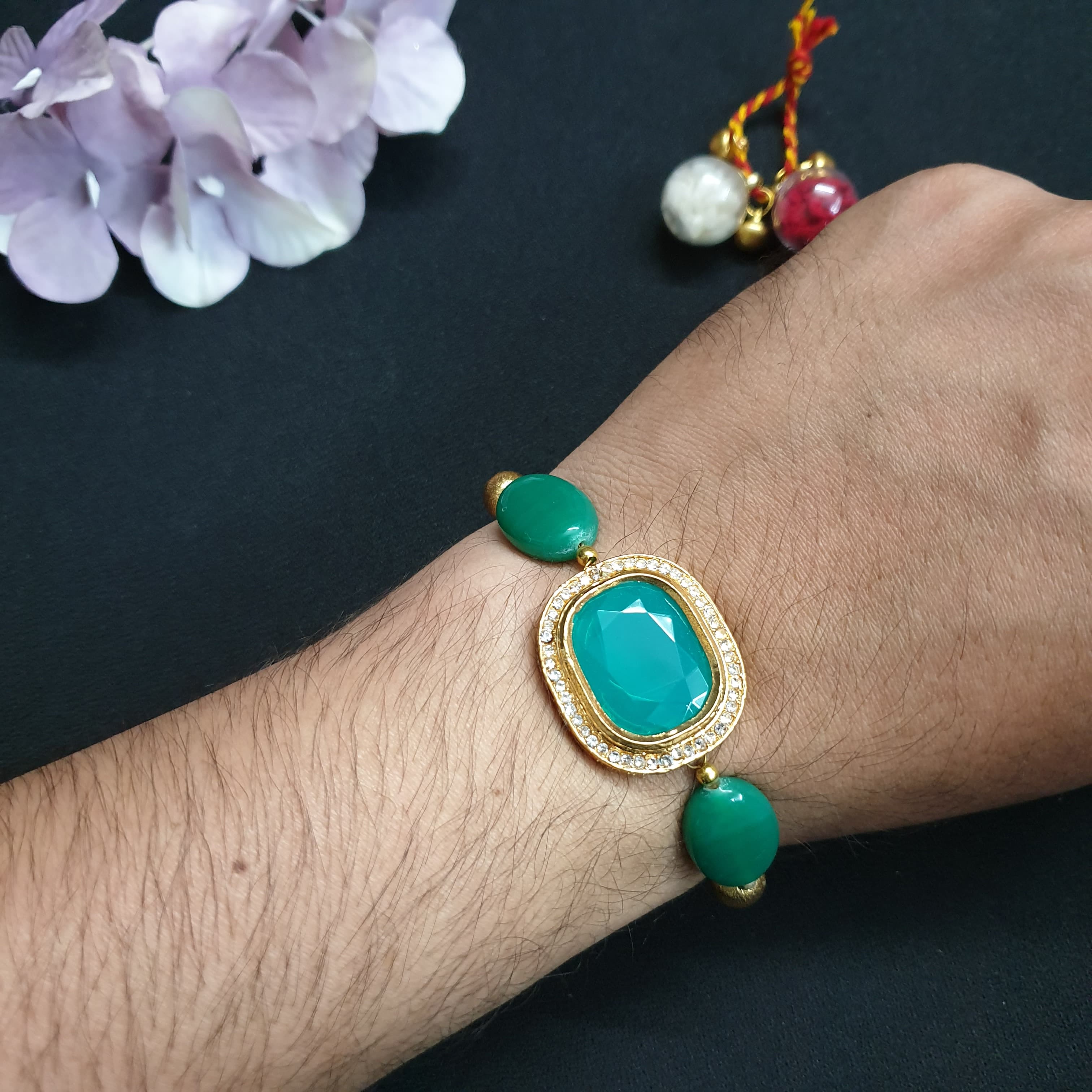 Emerald Stone Bracelet Rakhi (Pack of One)