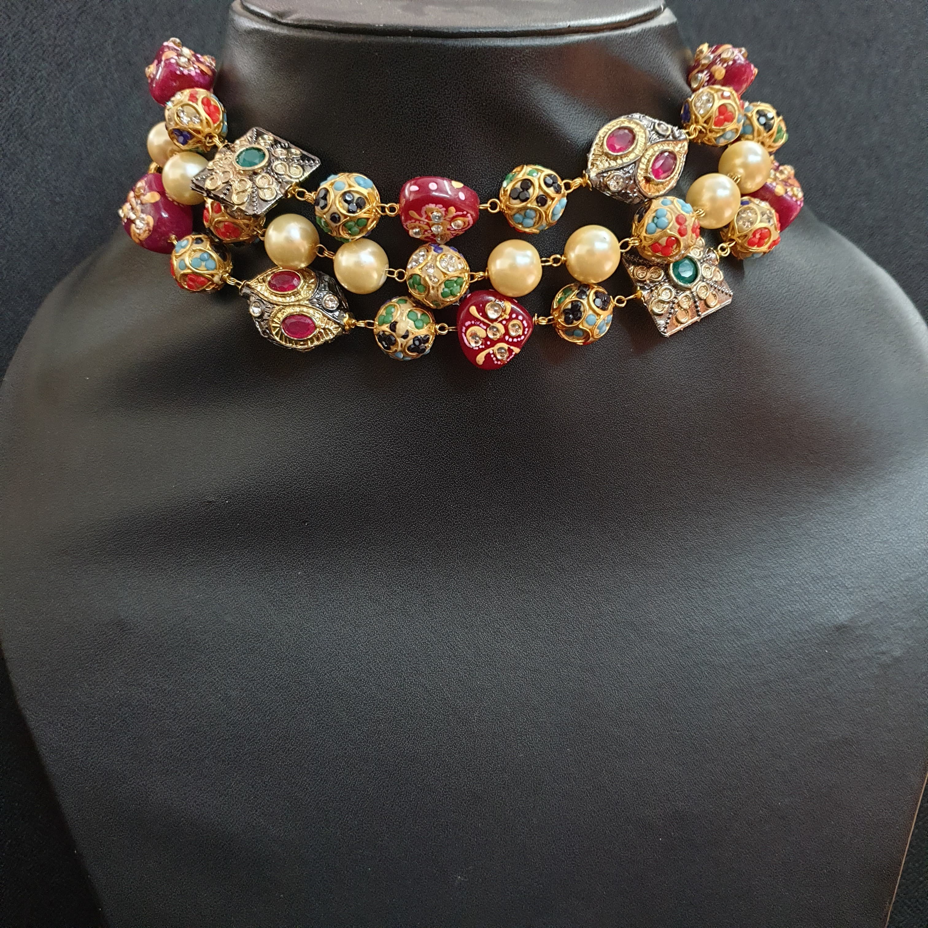 Antique Beaded Choker Set With Earrings
