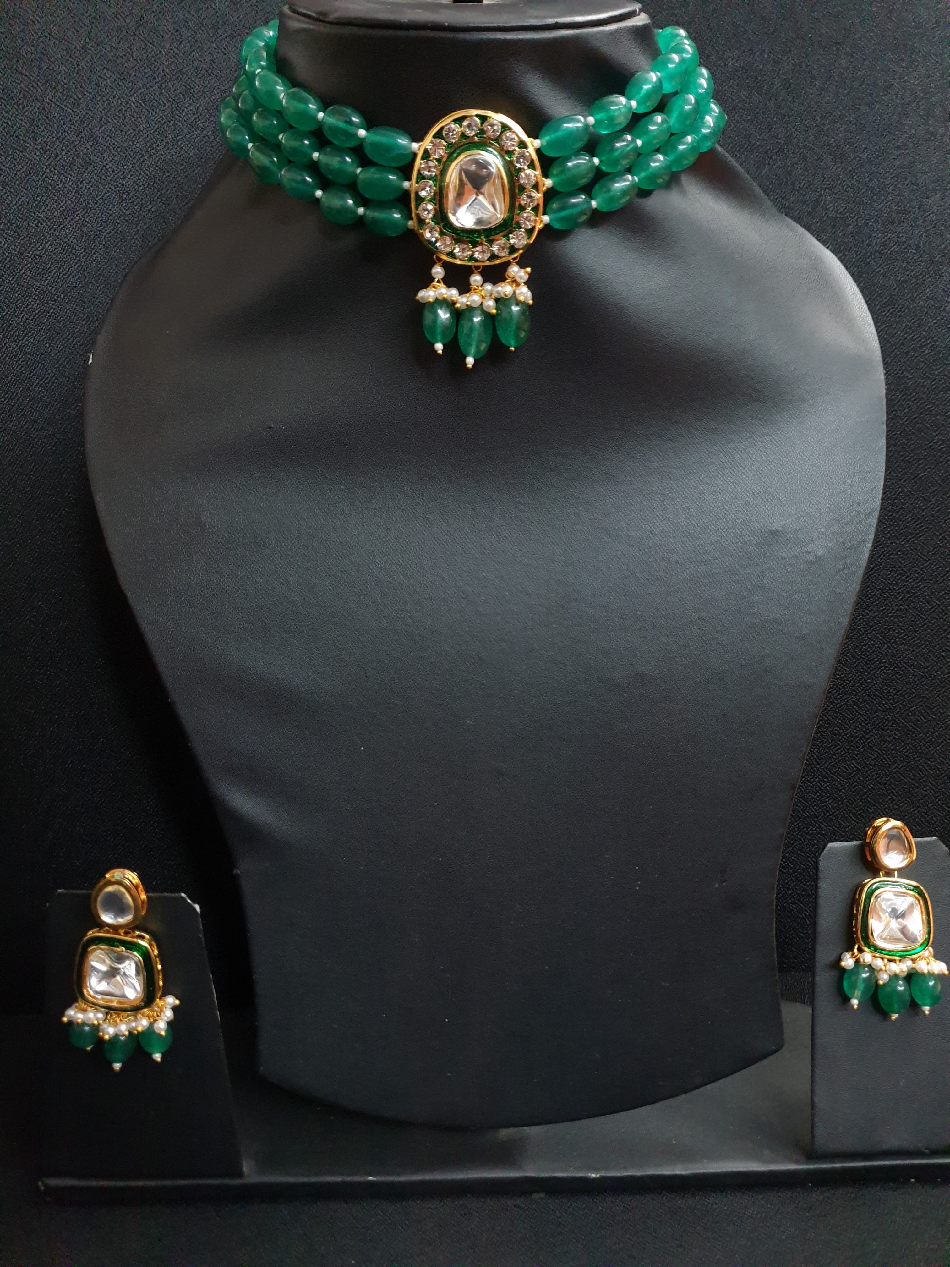 Green Uncut Kundan Polki Choker Set With Earrings