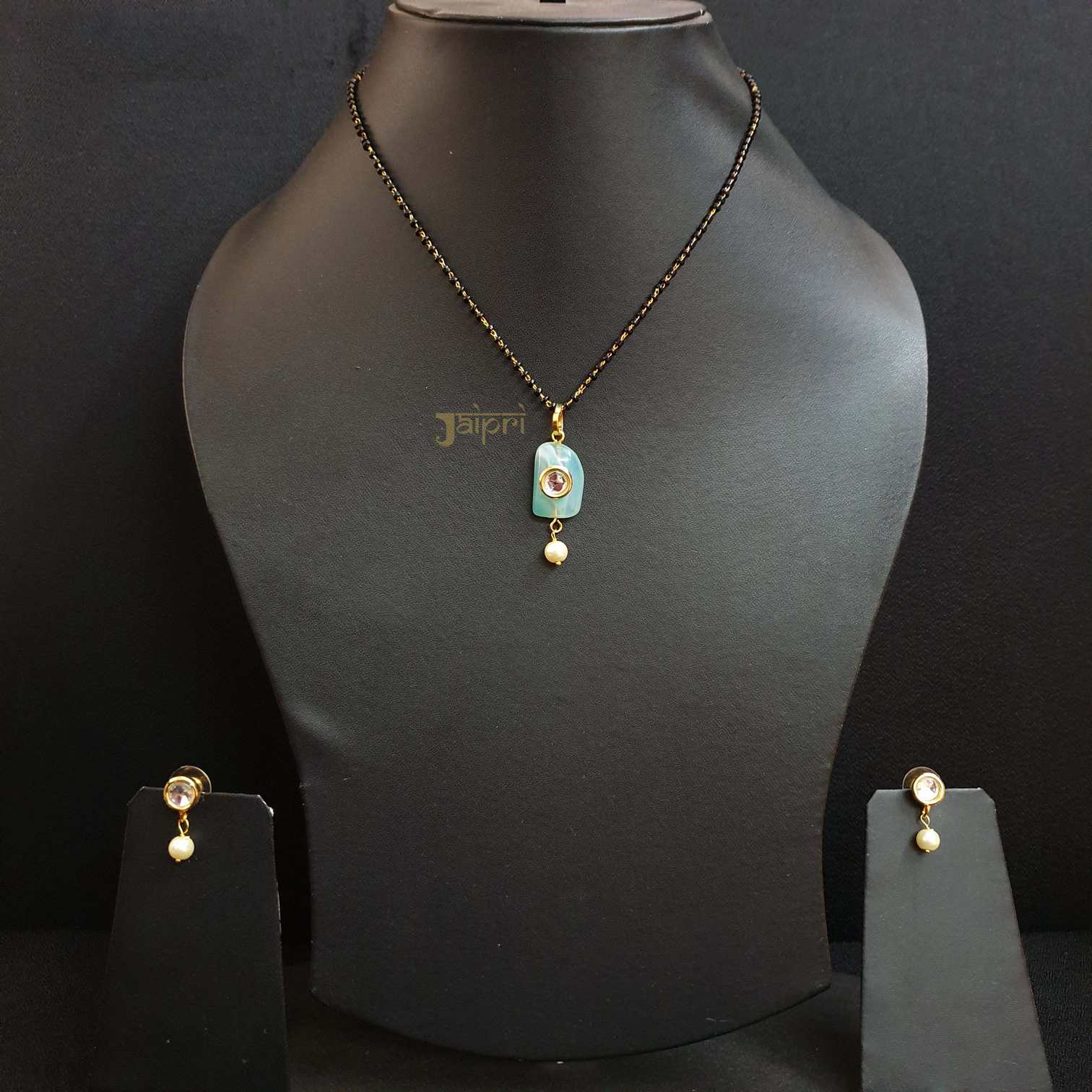 Kundan Stone Mangalsutra With Earrings