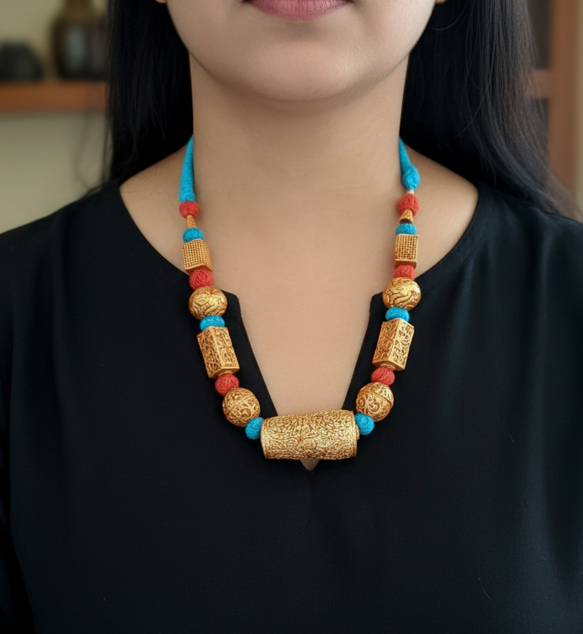 Red Blue Geru Beaded Necklace Set