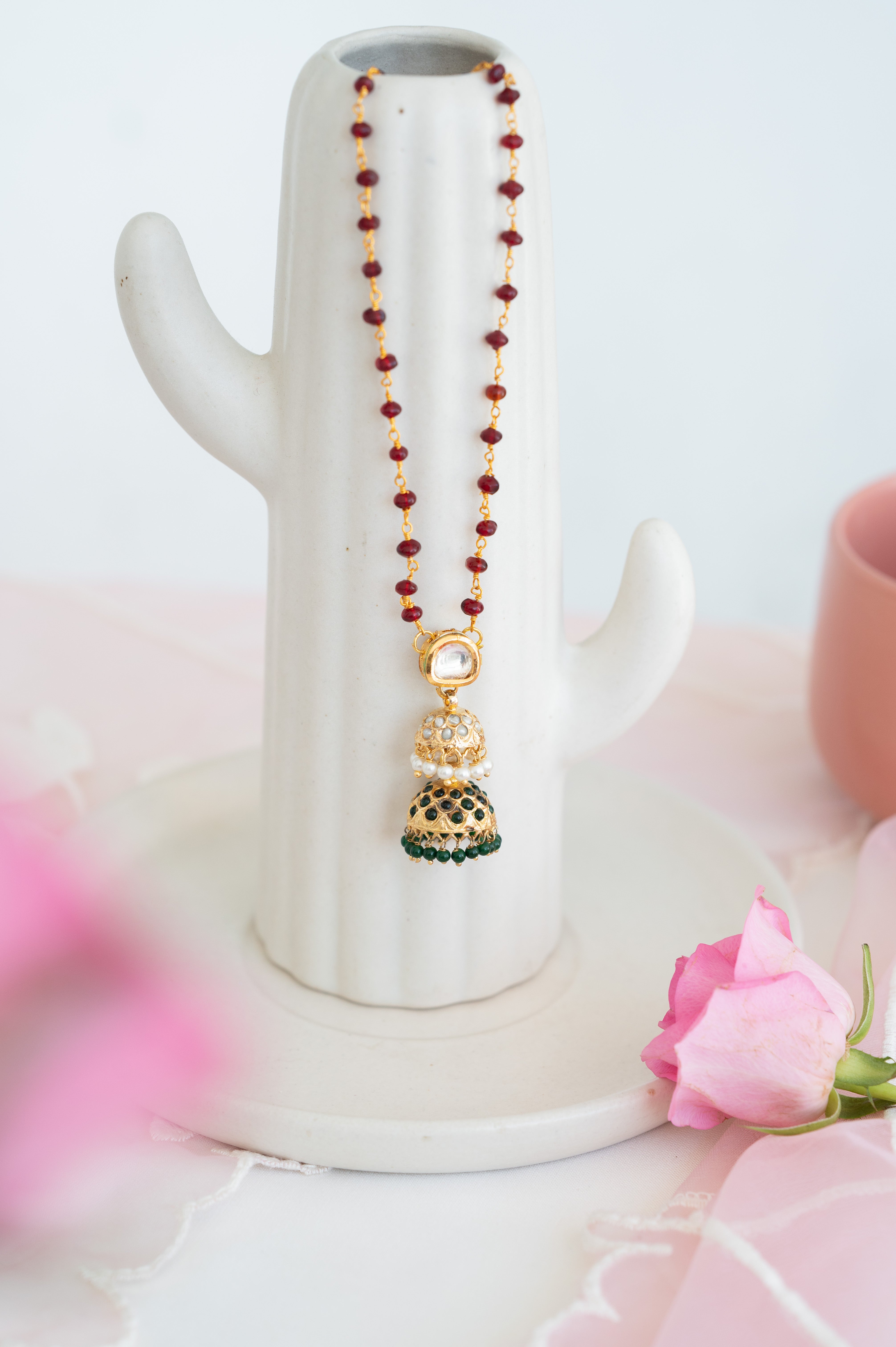 Red Green and White Jhumki Kundan Pendant Set