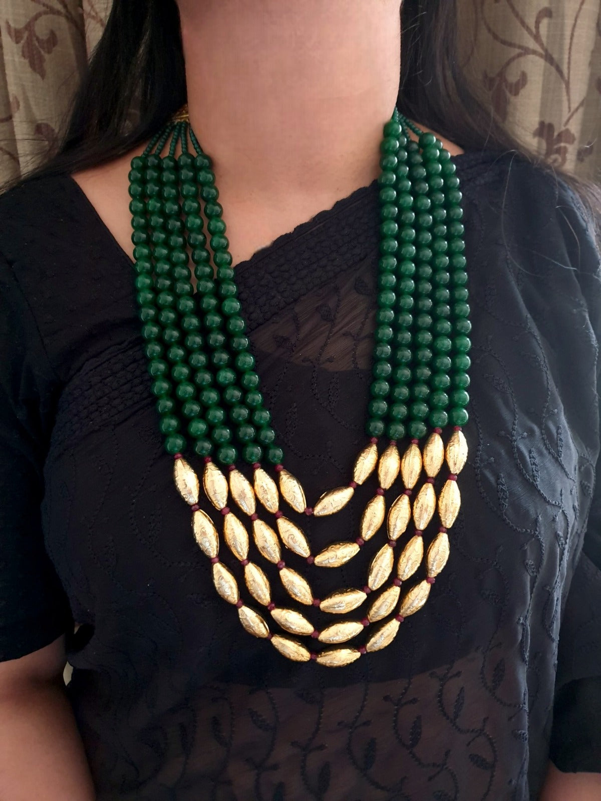 Green Stone Necklace Set With Gold Antique Beads