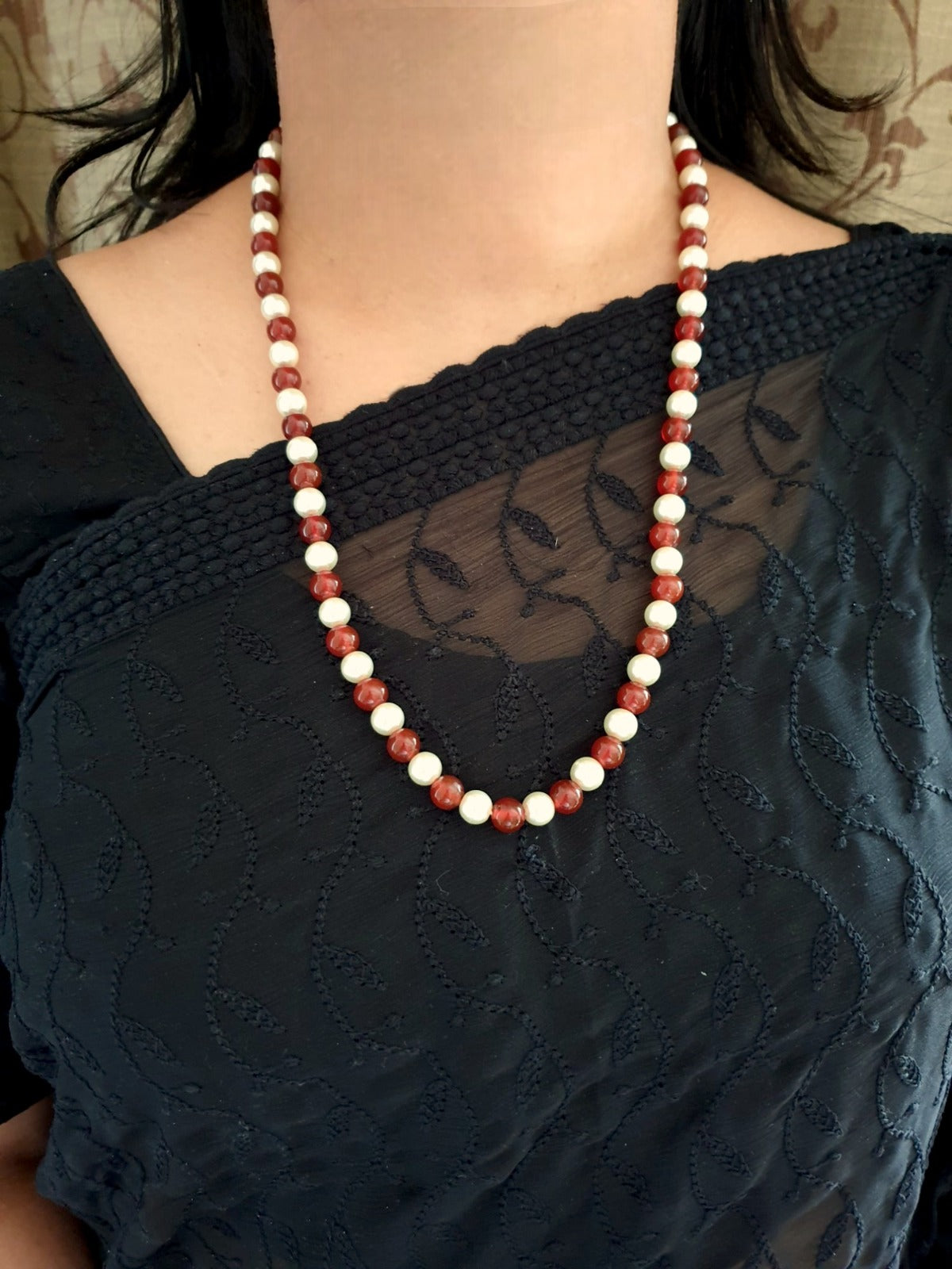 Brown Stone Single Layered Pearl Long Mala