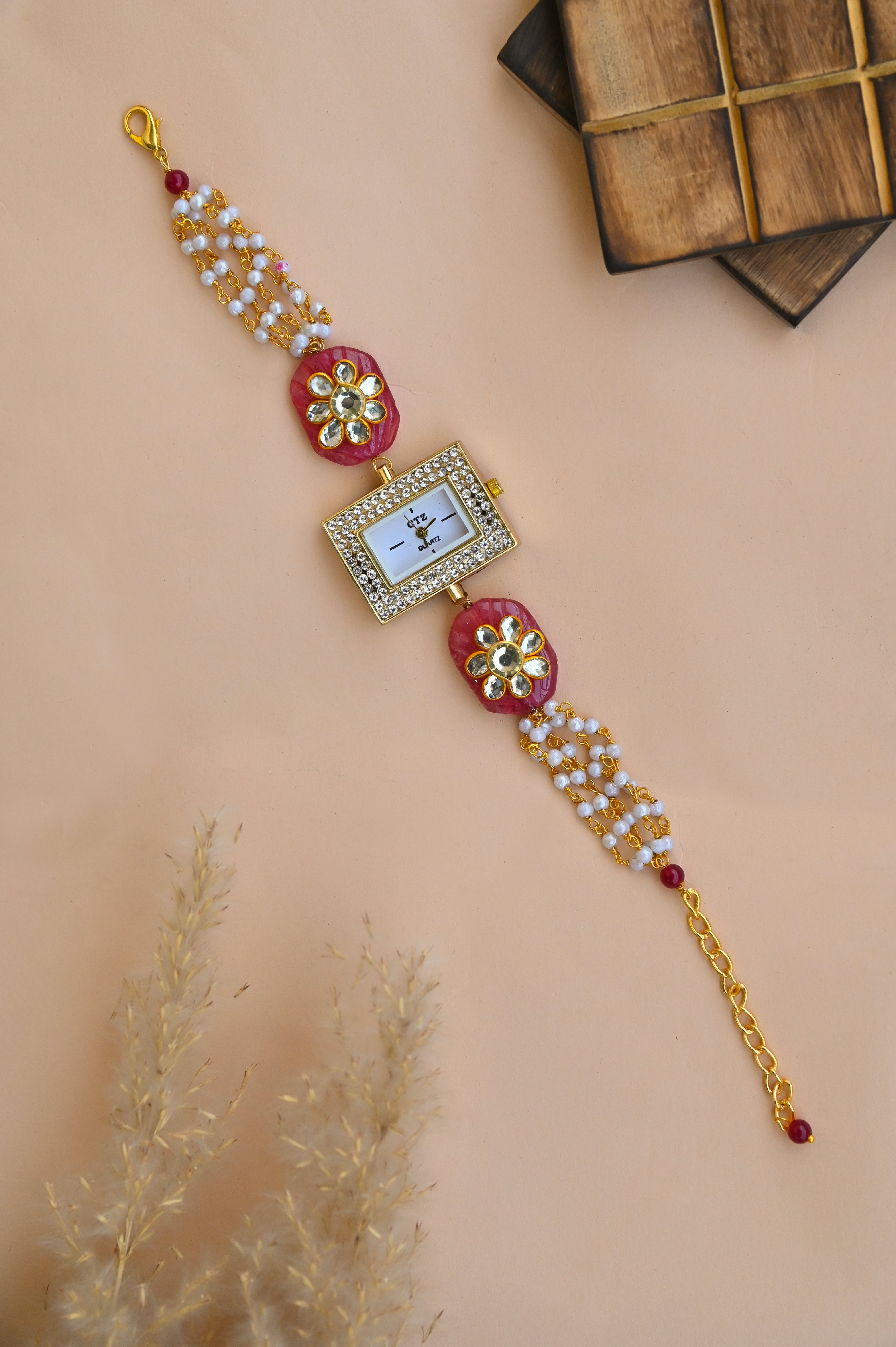 Fuchsia Pearl Premium Wrist Watch