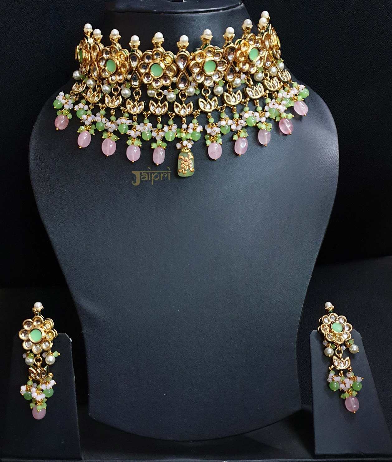 Green & White Kundan-Jadau Stone Choker With Earrings