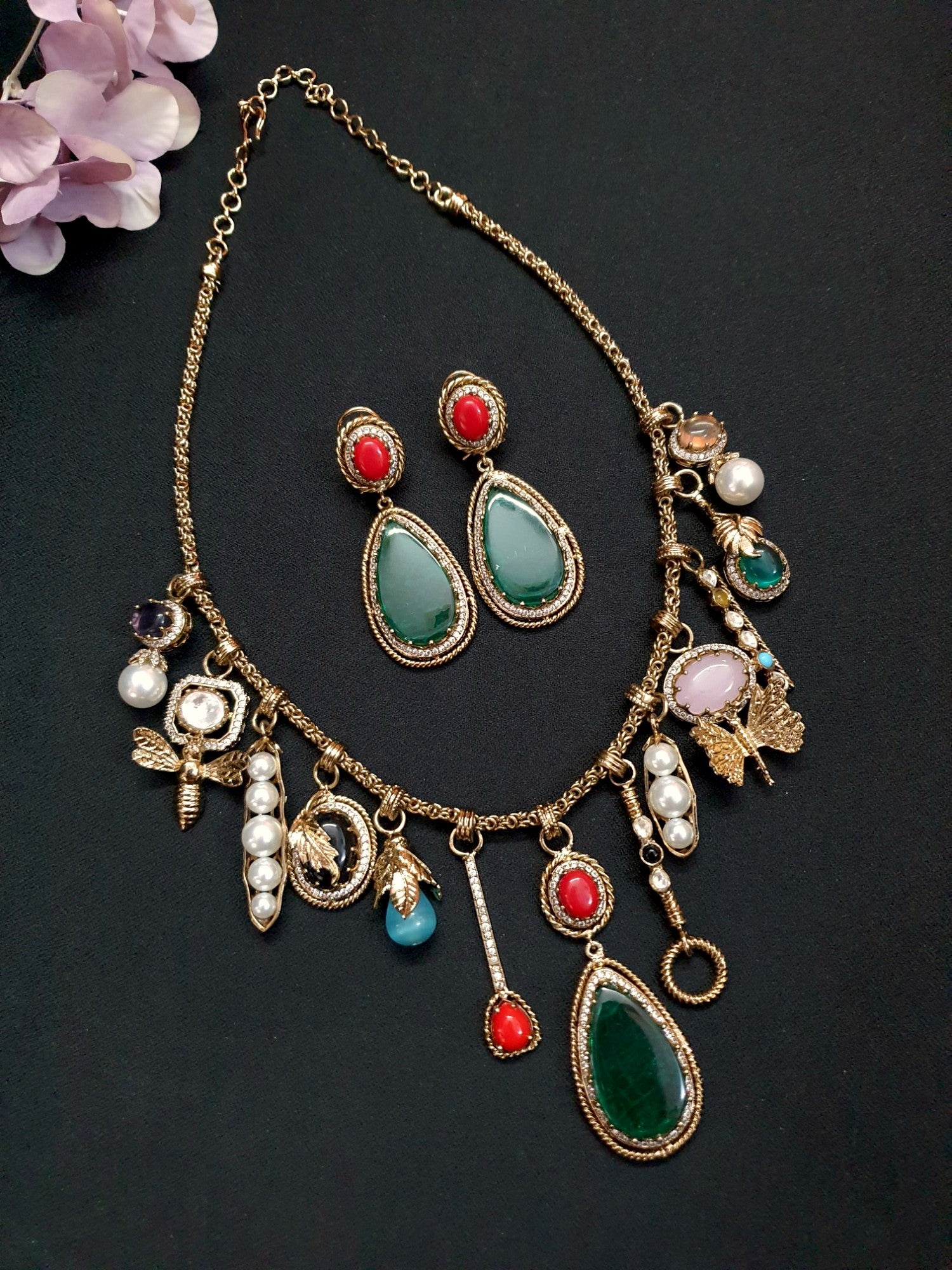 Emerald Green Stone Kundan Sabyasachi Inspired Necklace Set