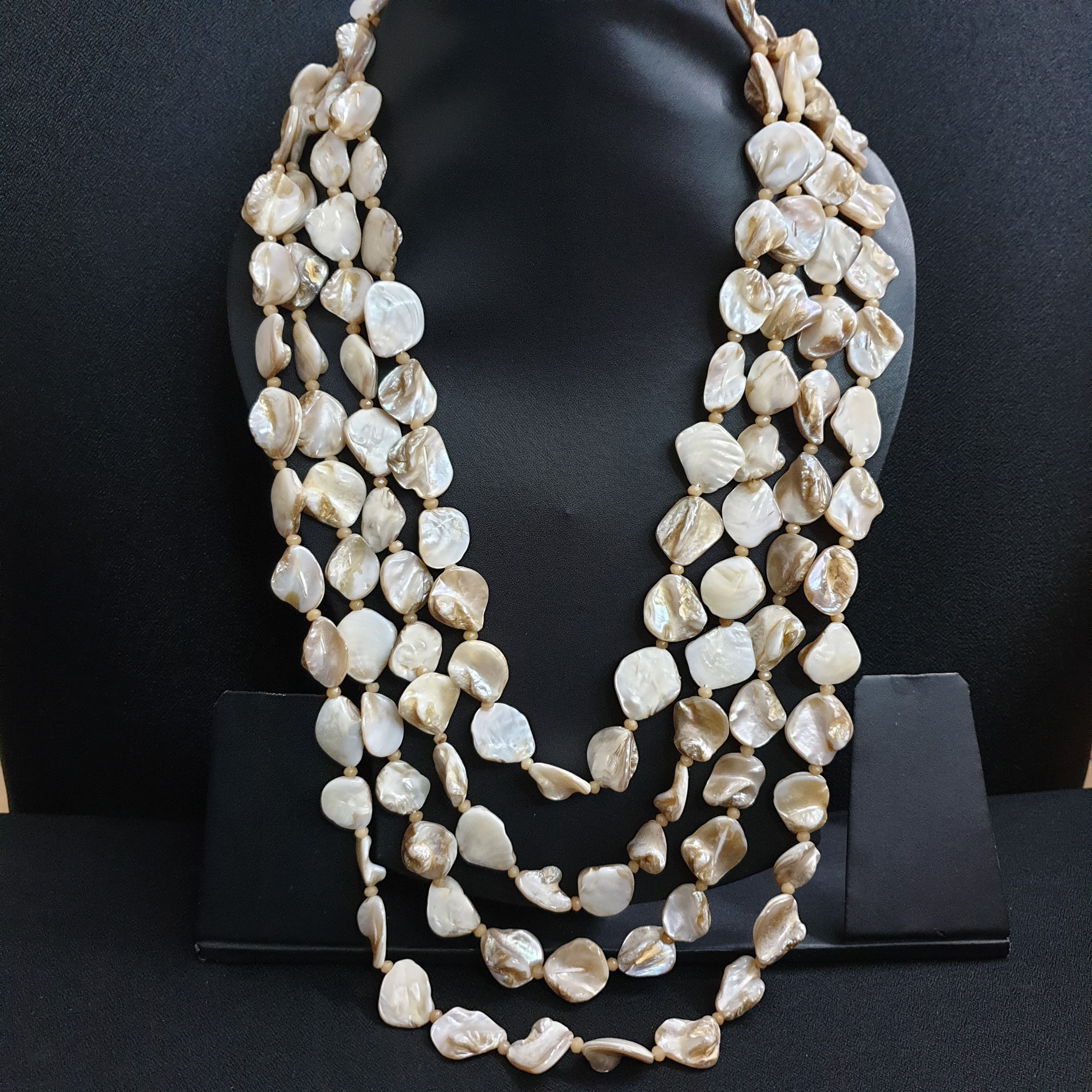 Shell Pearl Long Necklace
