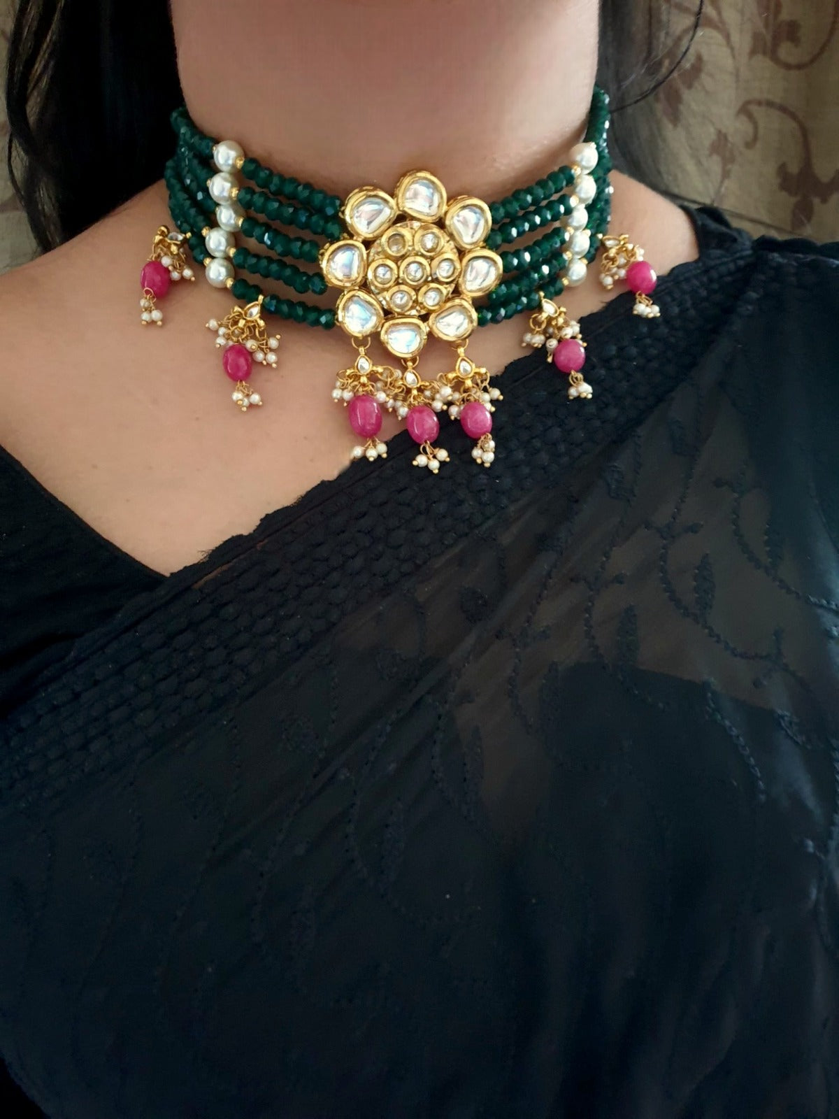 Green Stone Kundan Choker Set With Earrings