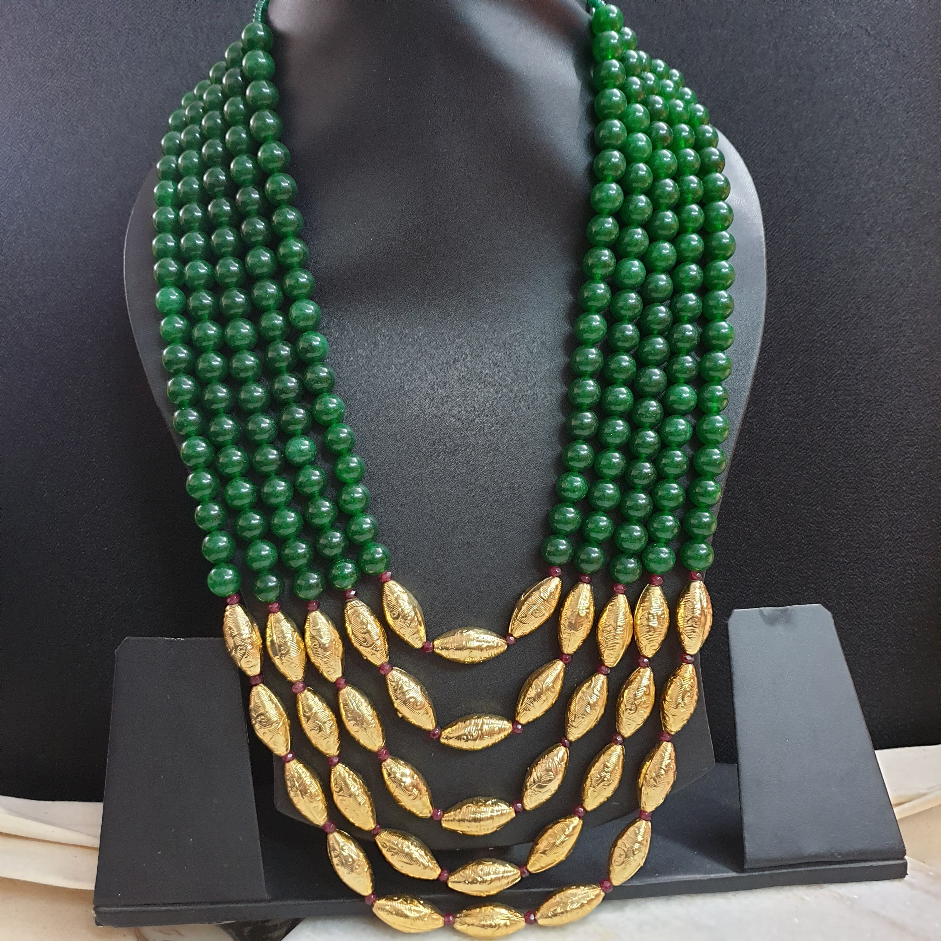 Green Stone Necklace Set With Gold Antique Beads