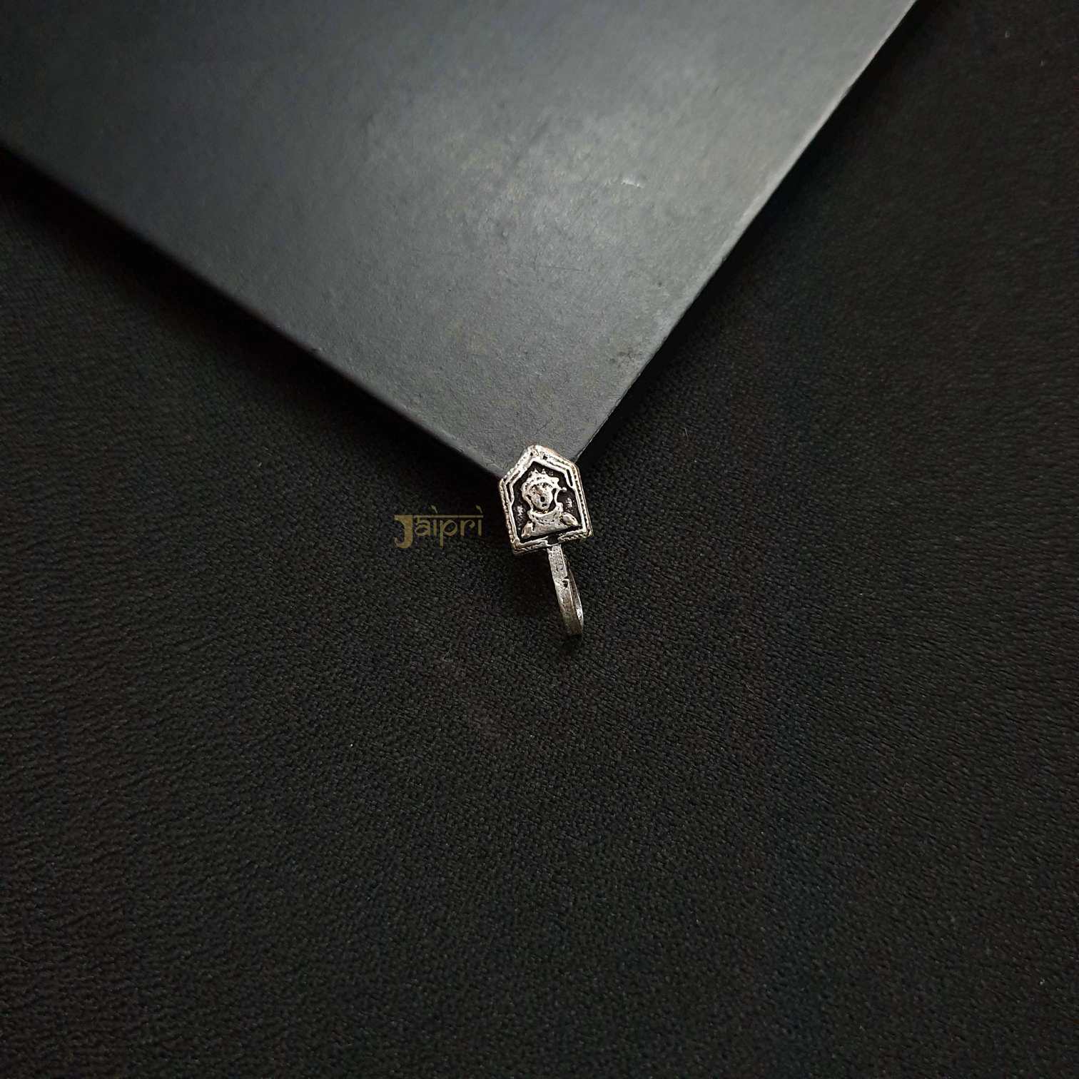 Designer Clip On Nose Pin