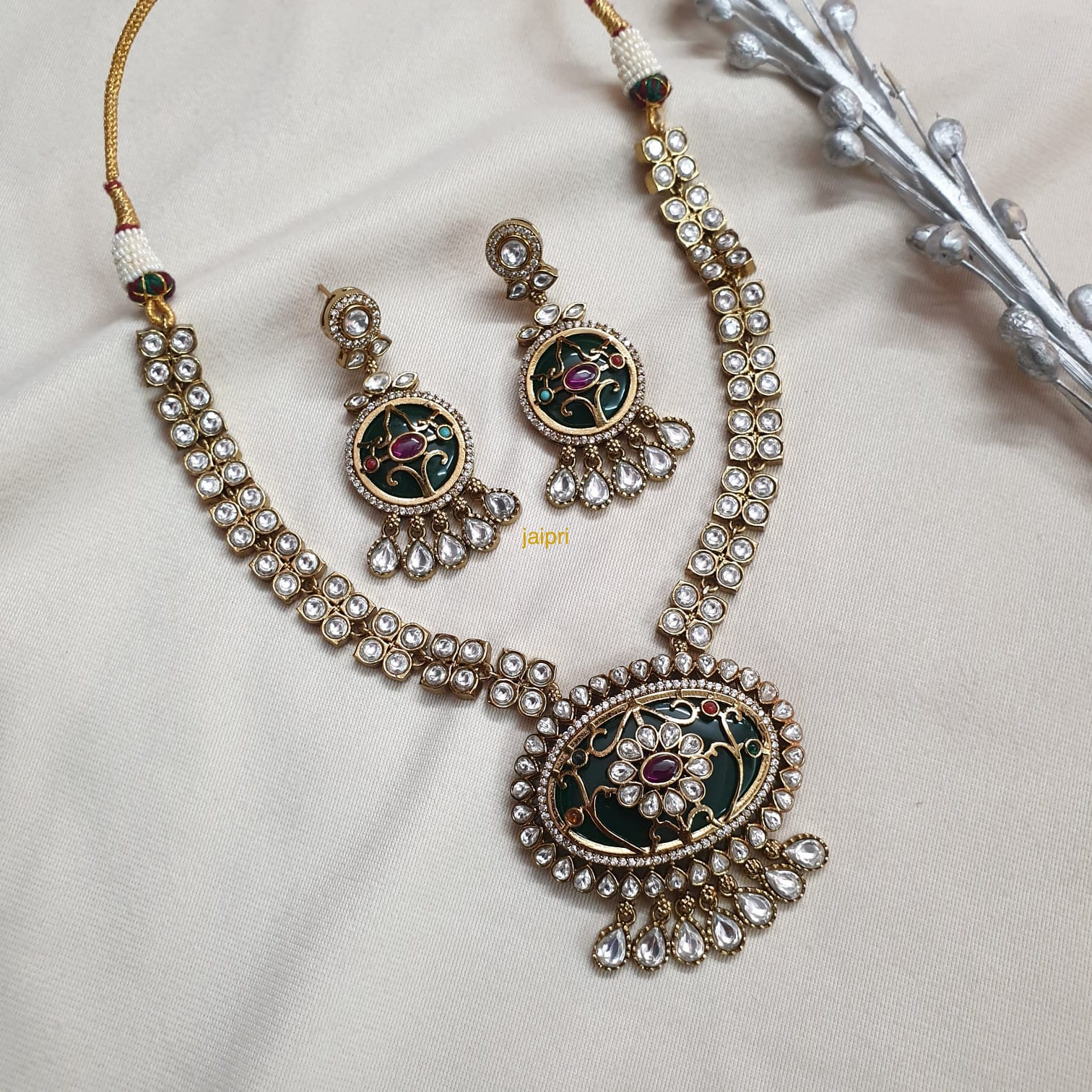 Green Stone Moissanite Kundan Pendant Necklace Set