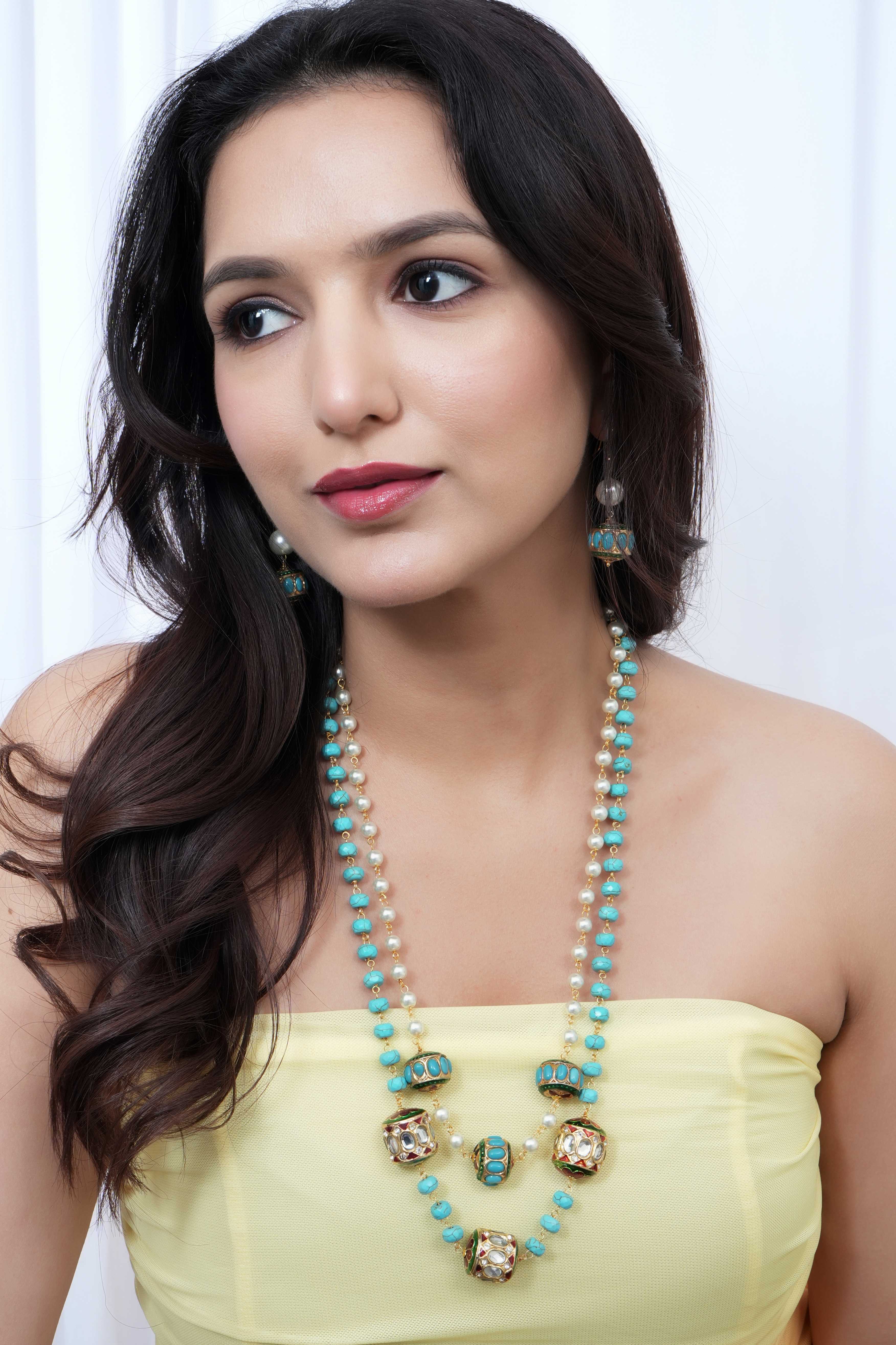 Turquoise and Pearl Beaded Jadau Necklace With Earrings