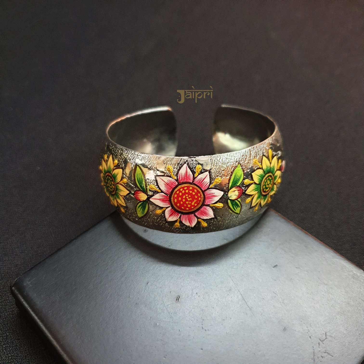 Beautiful Floral Oxidized Cuff Bangle