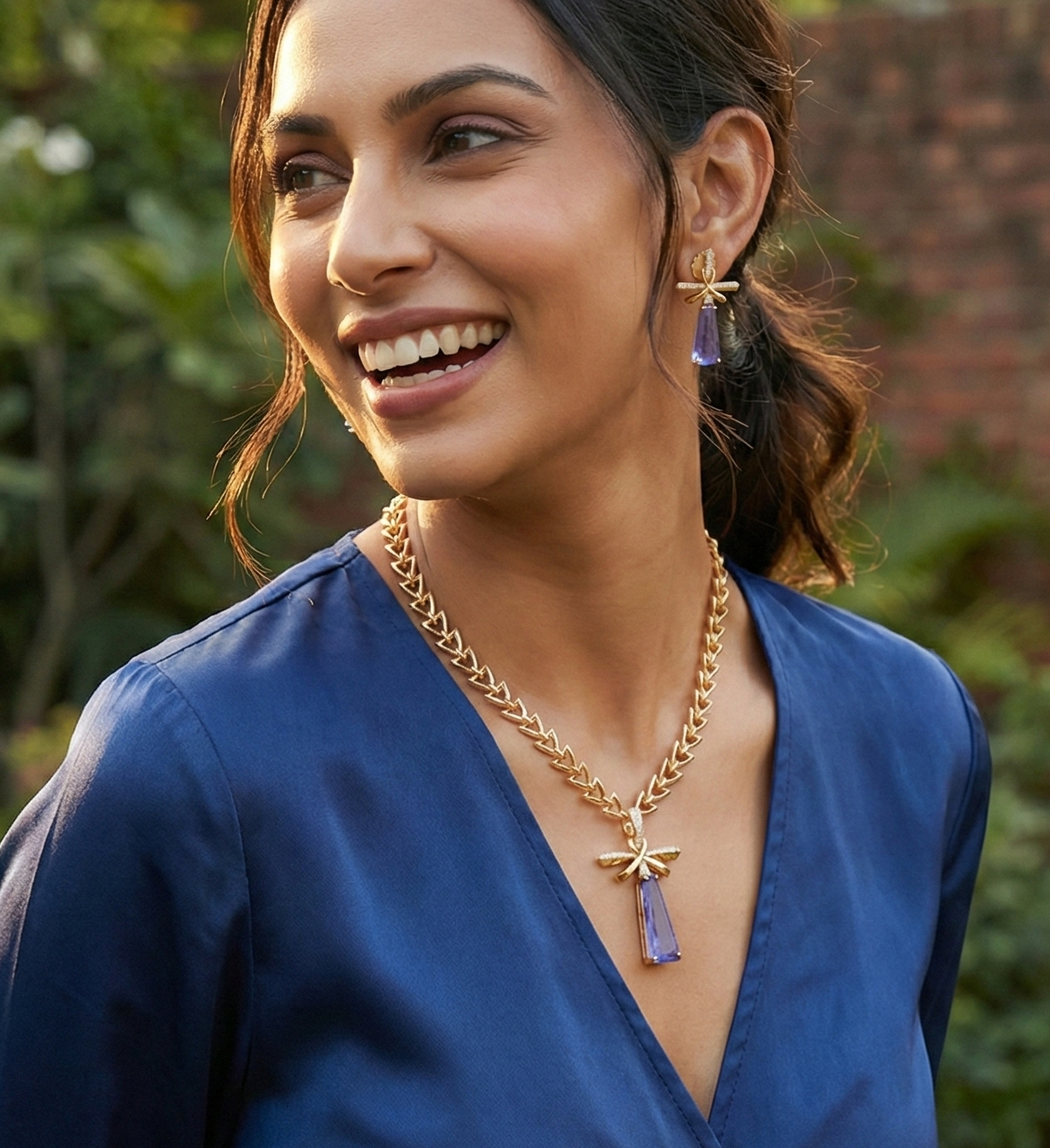 Blue Stone AD Delicate Chain Necklace Set