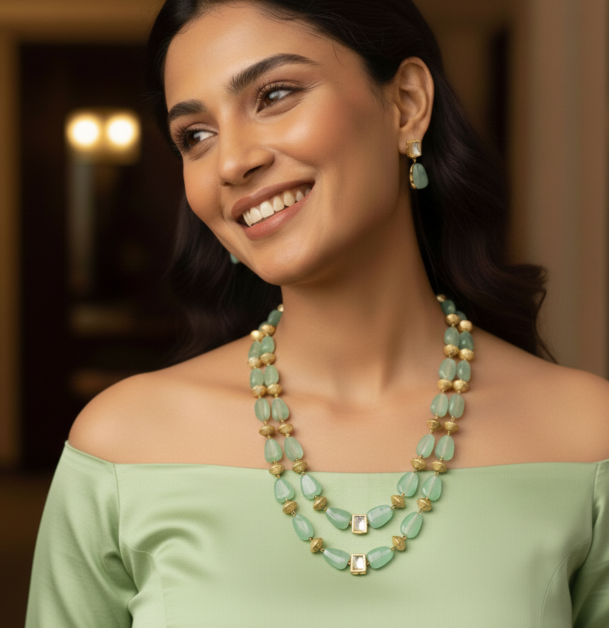 Gold Tone Green Stone Beaded Necklace