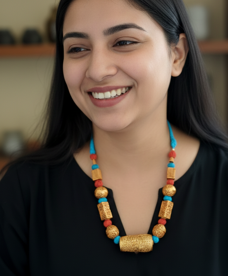 Red Blue Geru Beaded Necklace Set