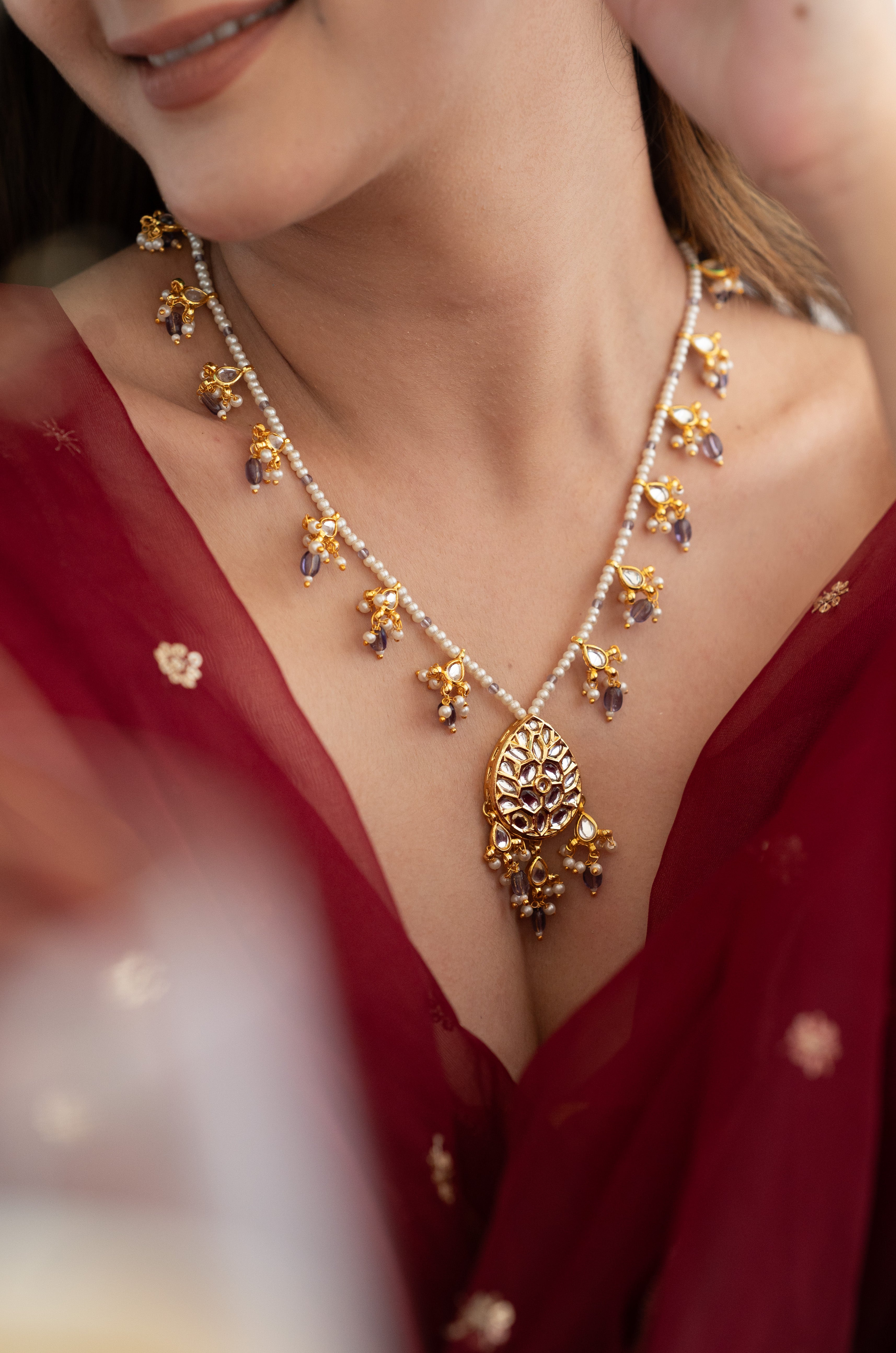 Kundan Purple Pearl Beaded Necklace