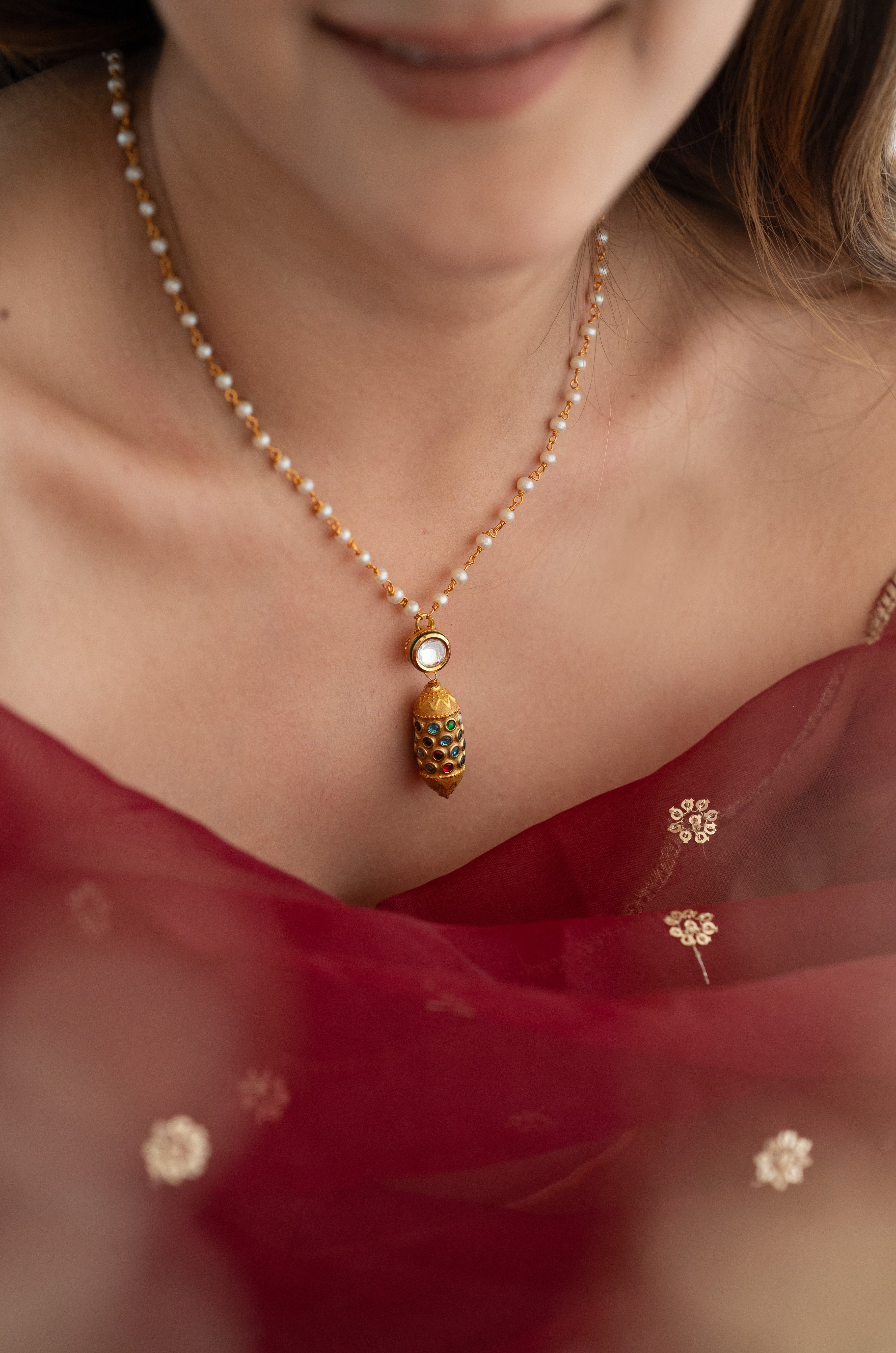 Dainty Multi Beaded Jadau Pendant Set