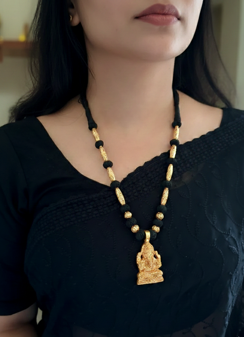Ganesha Geru Necklace Set