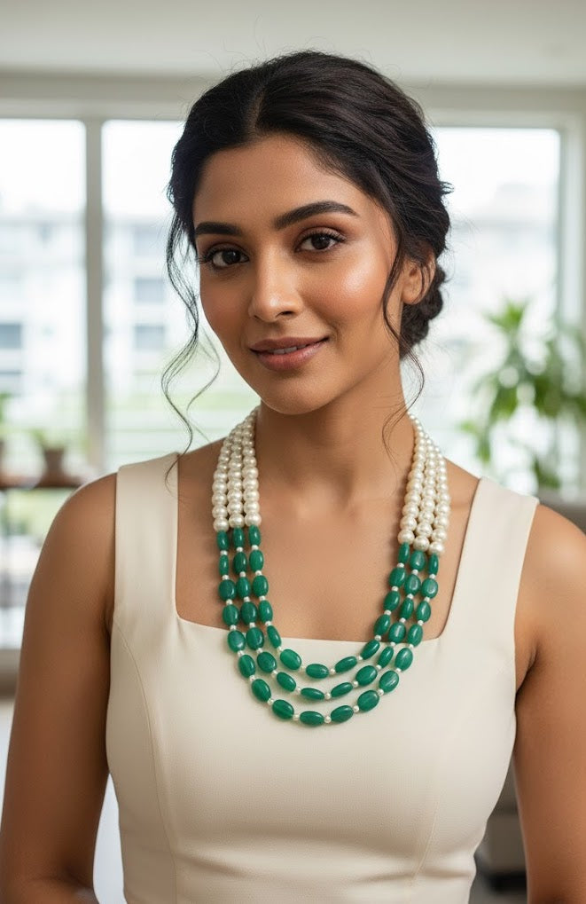 Emerald Stone Pearl Necklace