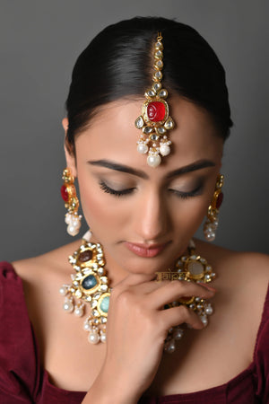 Navratan Stone Kundan-Jadau Choker & Earrings With Maang Tikka
