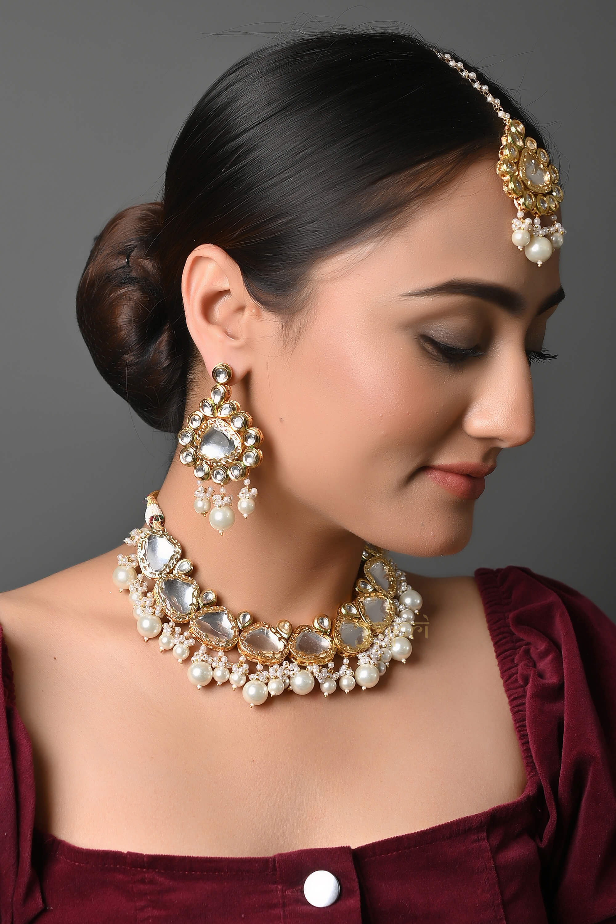 Pearl Beads Stone Kundan-Jadau Choker & Maang Tikka With Earrings