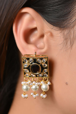 Black Stone Meenakari Choker Necklace Set