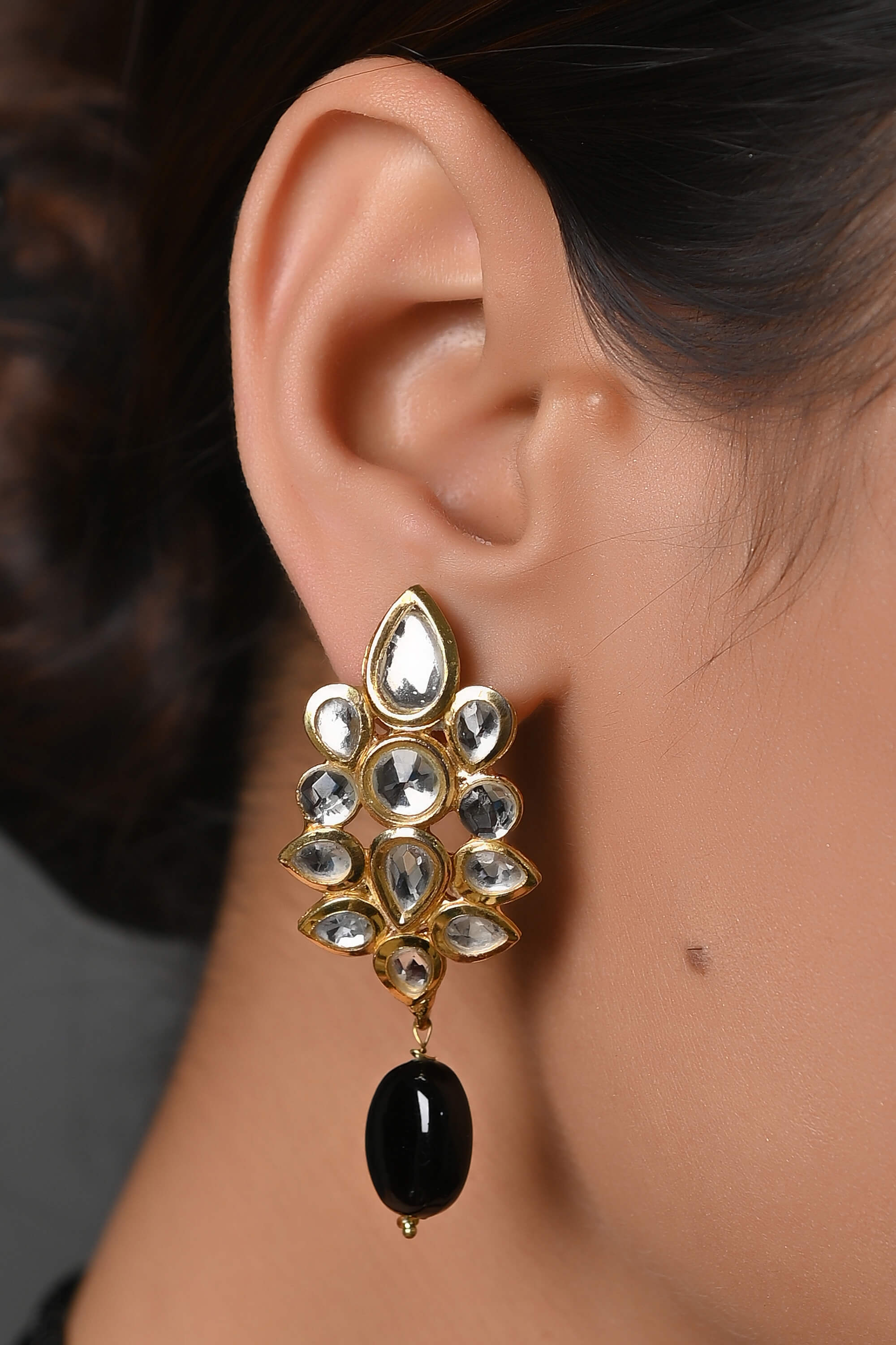 Kundan Pendant Set With Earrings And Bracelet