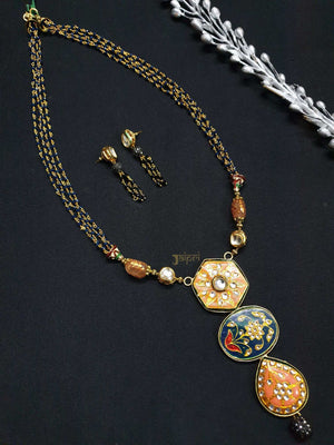 Multicolor Beads Stone Floral Fusion Pendant With Earrings
