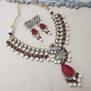 Beautiful Floral & Peacock Design Kundan Necklace With Earrings