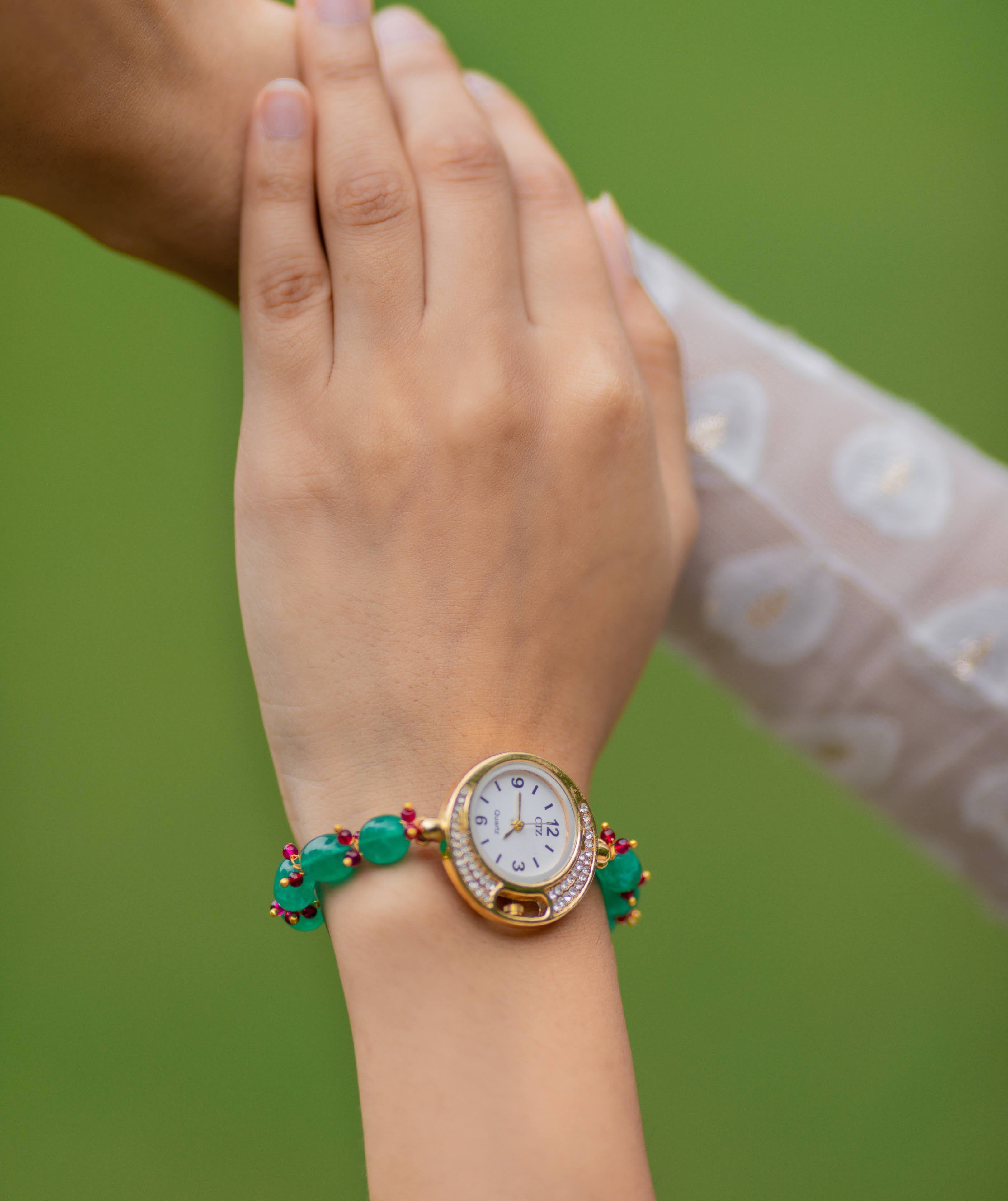 Emerald Stone Wrist Watch