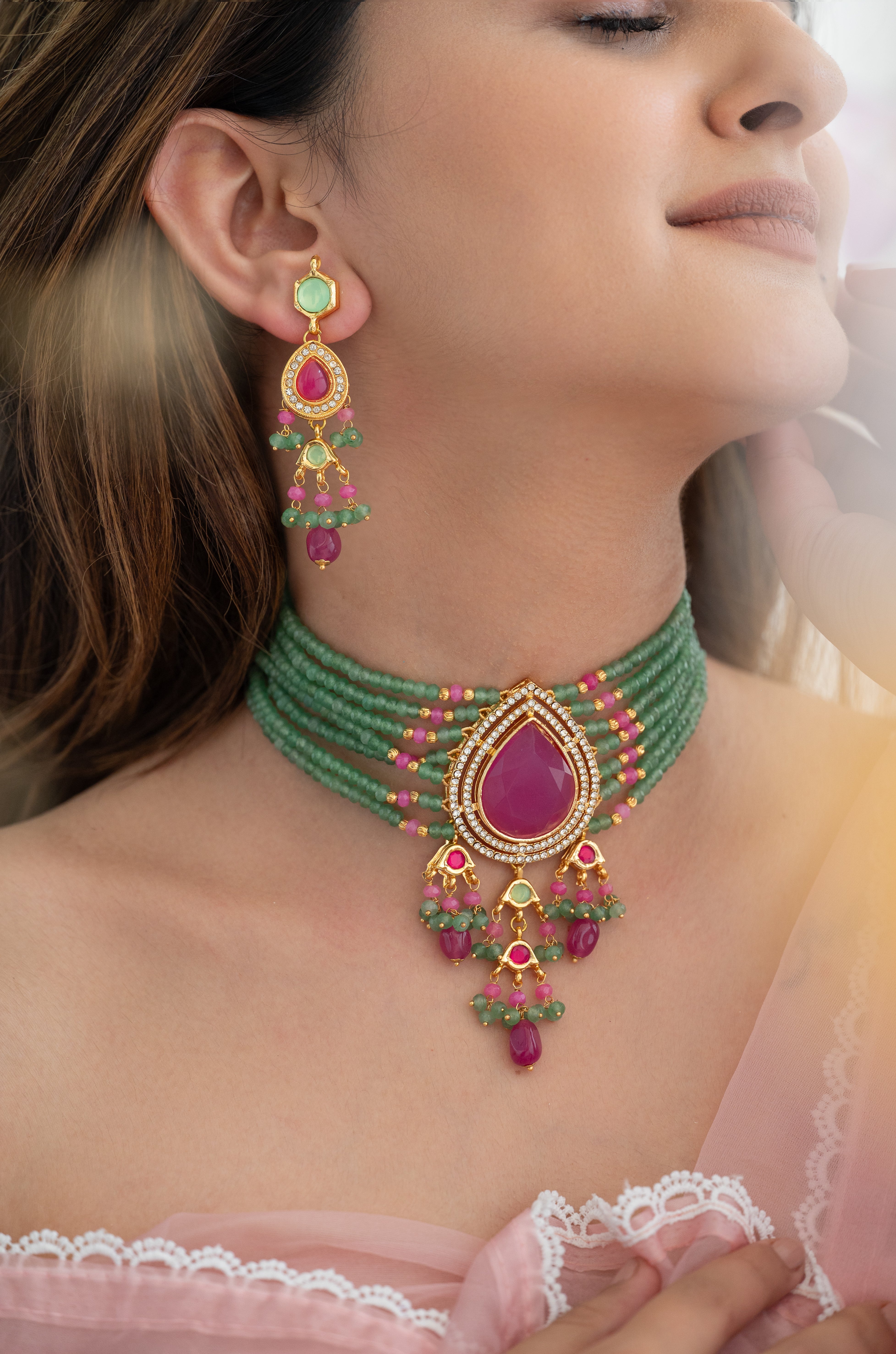 Pink Stone Green Beaded Choker Necklace Set
