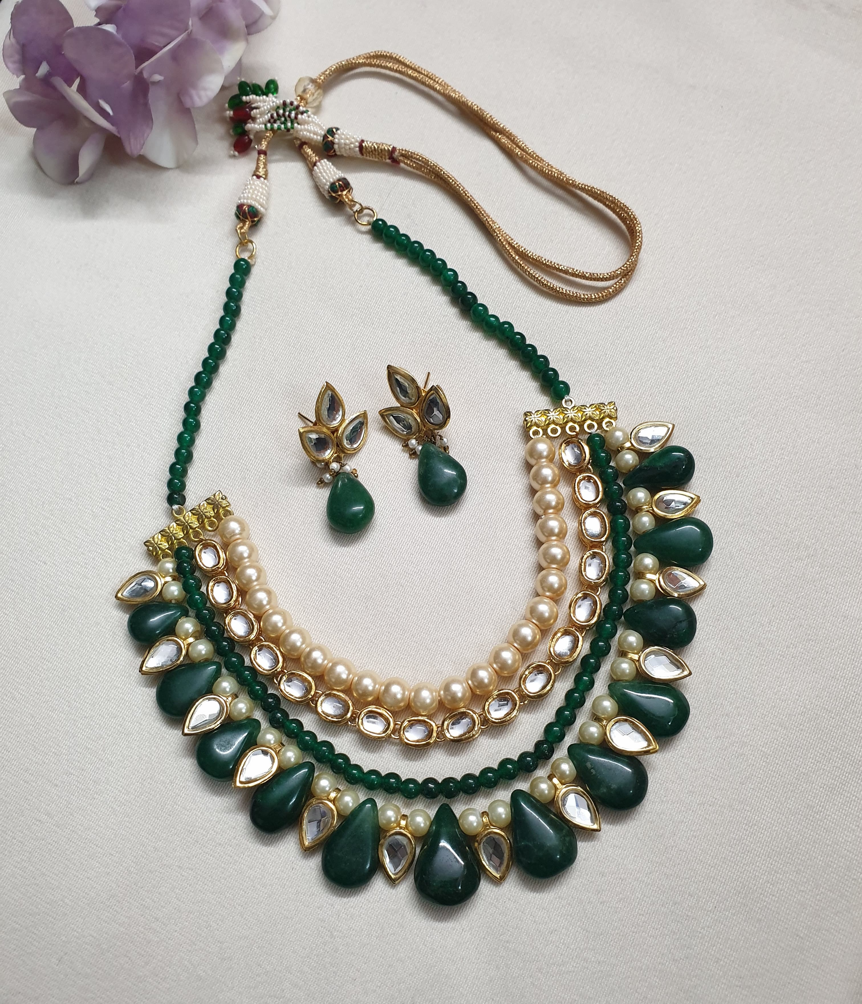 Emerald Green Kundan Pearl Necklace Set With Earrings