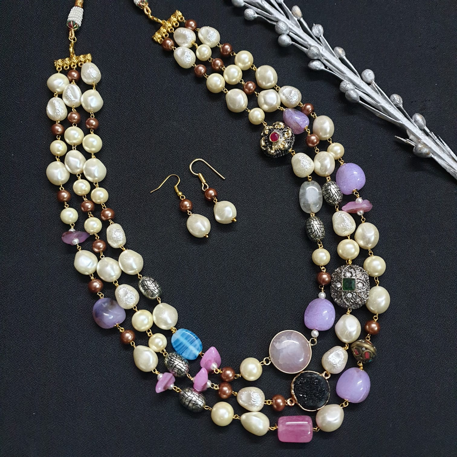 Contemporary Fancy Beaded Necklace With Earrings