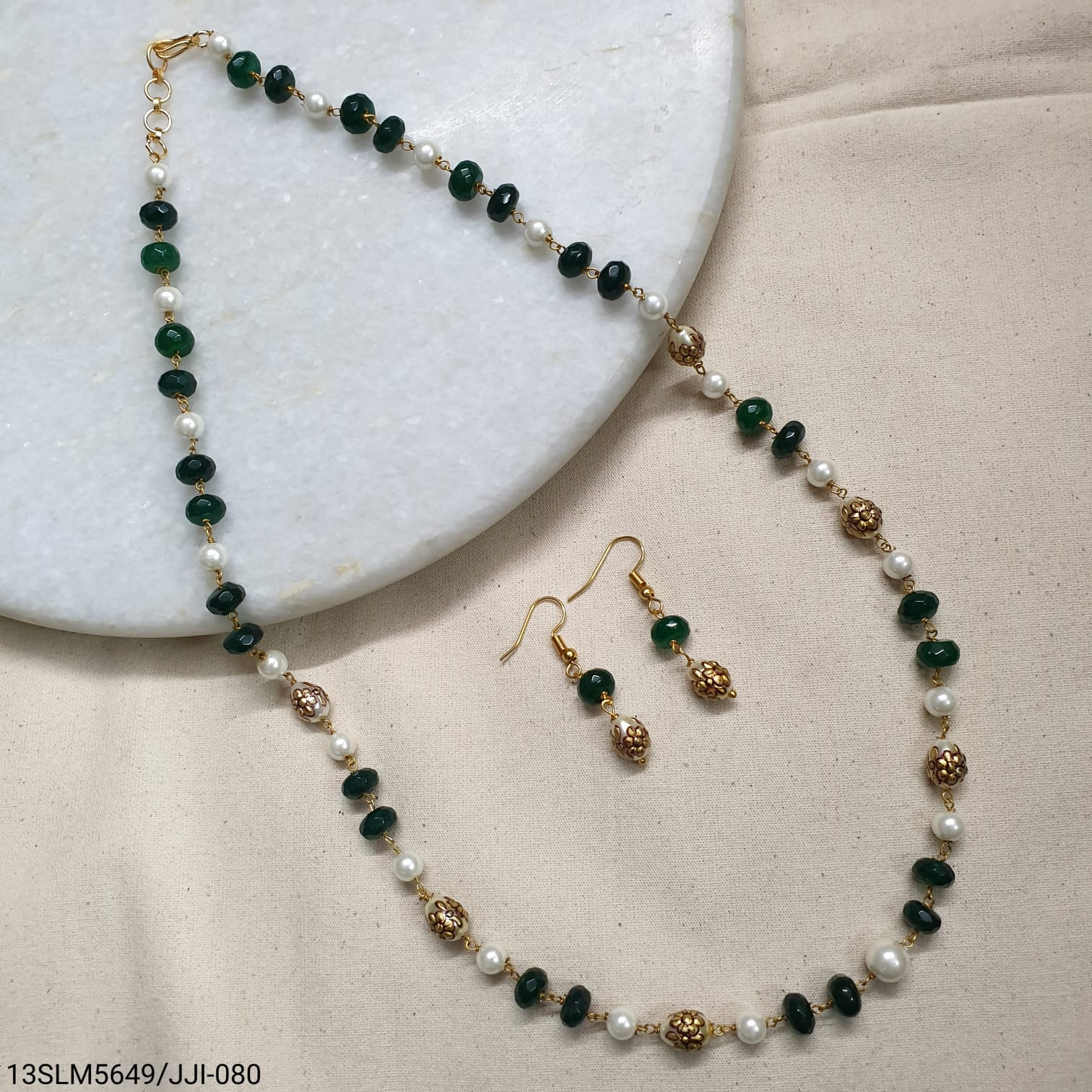 Green Stone Delicate Bead Necklace
