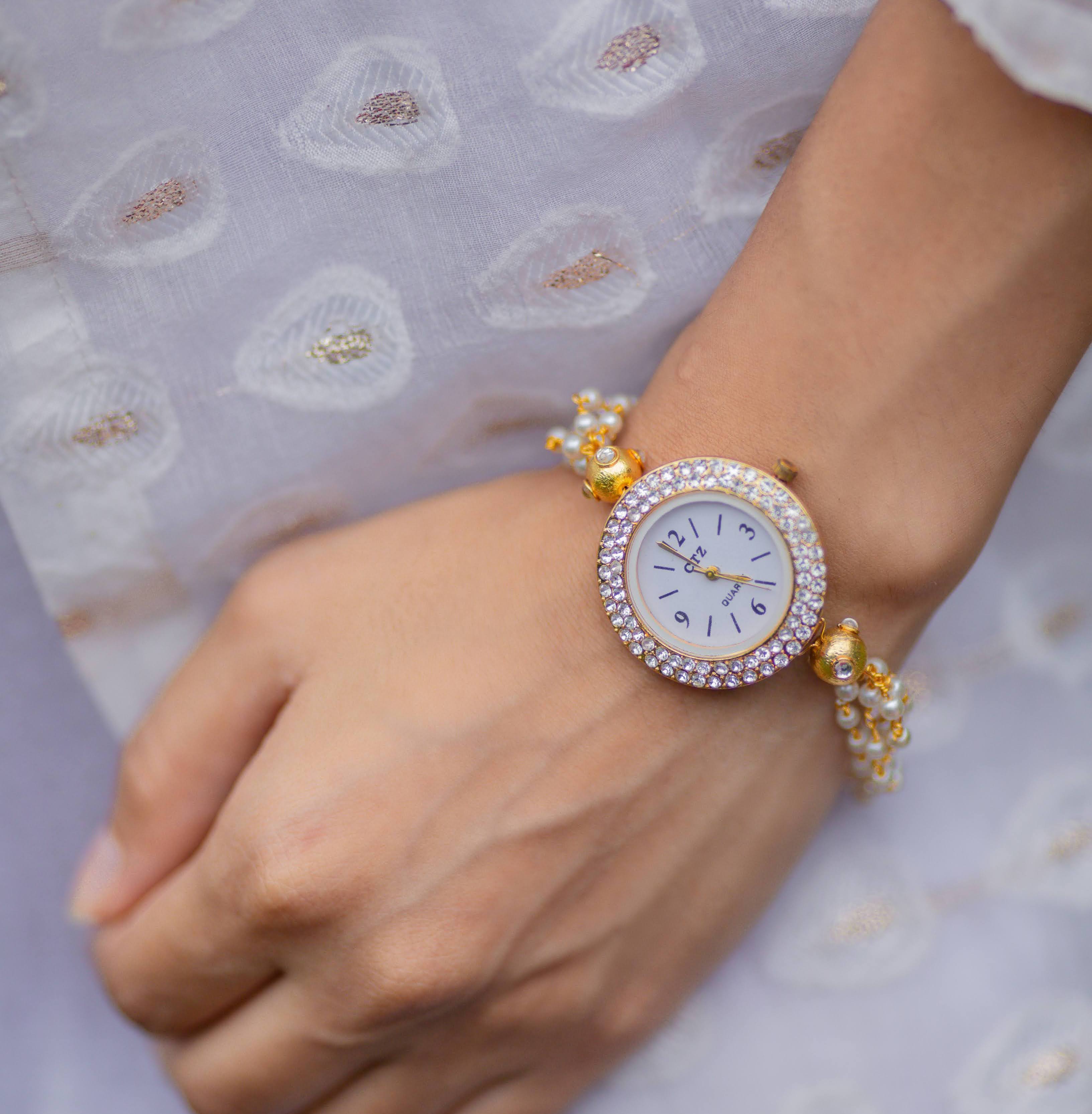 Pearl Beaded Wrist Watch