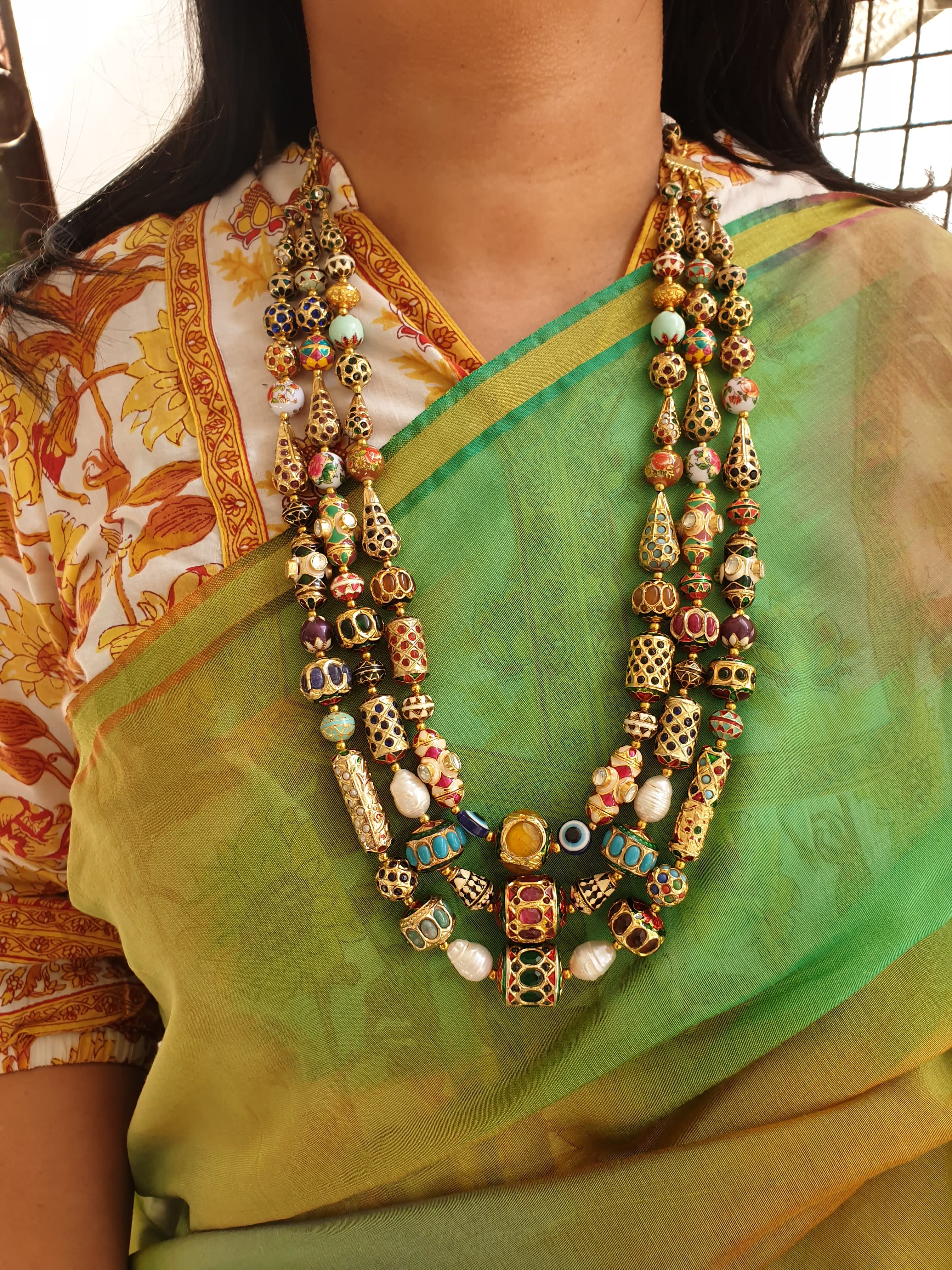 Multilayered Jadau Beads Necklace With Earrings