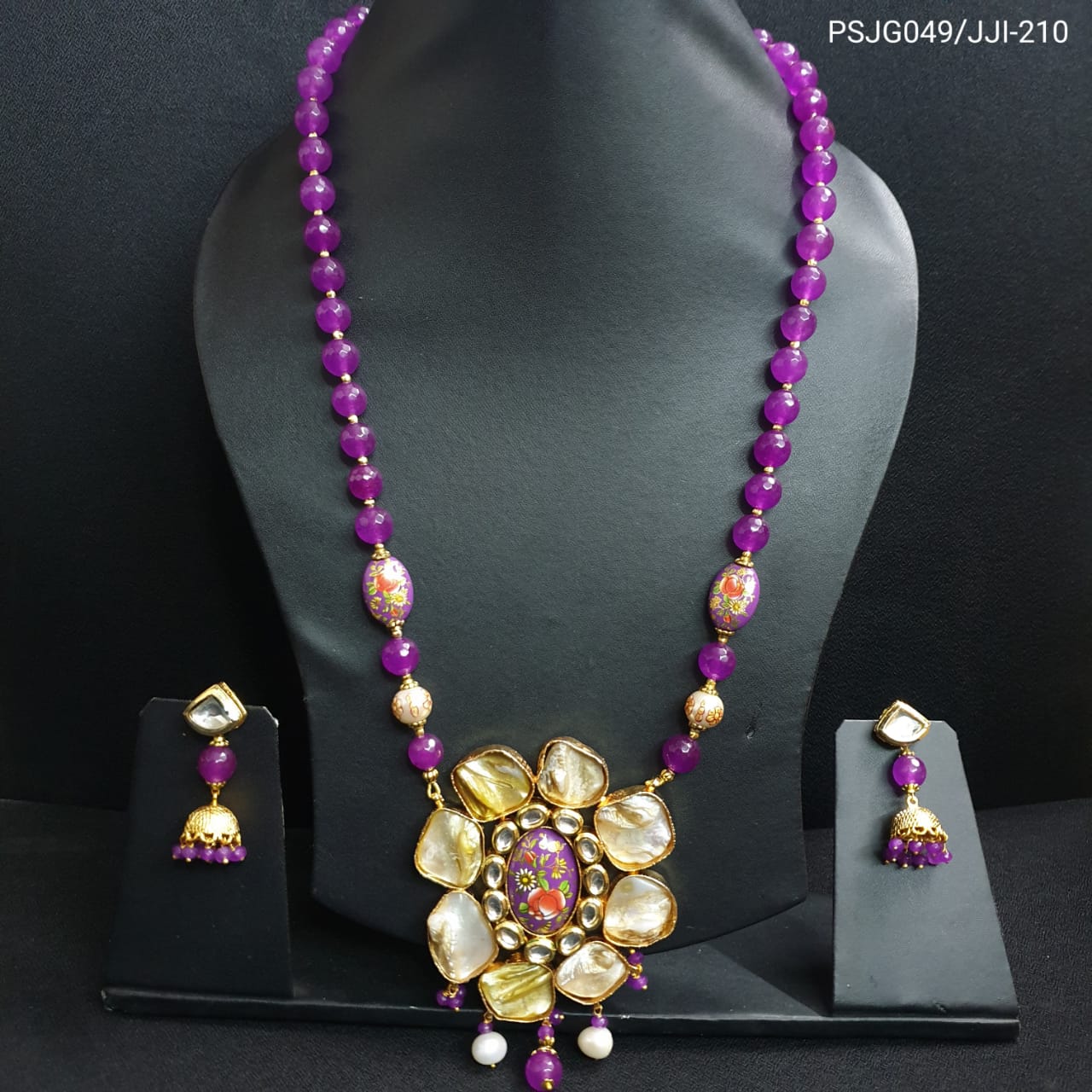 Purple Beaded Kundan Fusion Set With Earrings