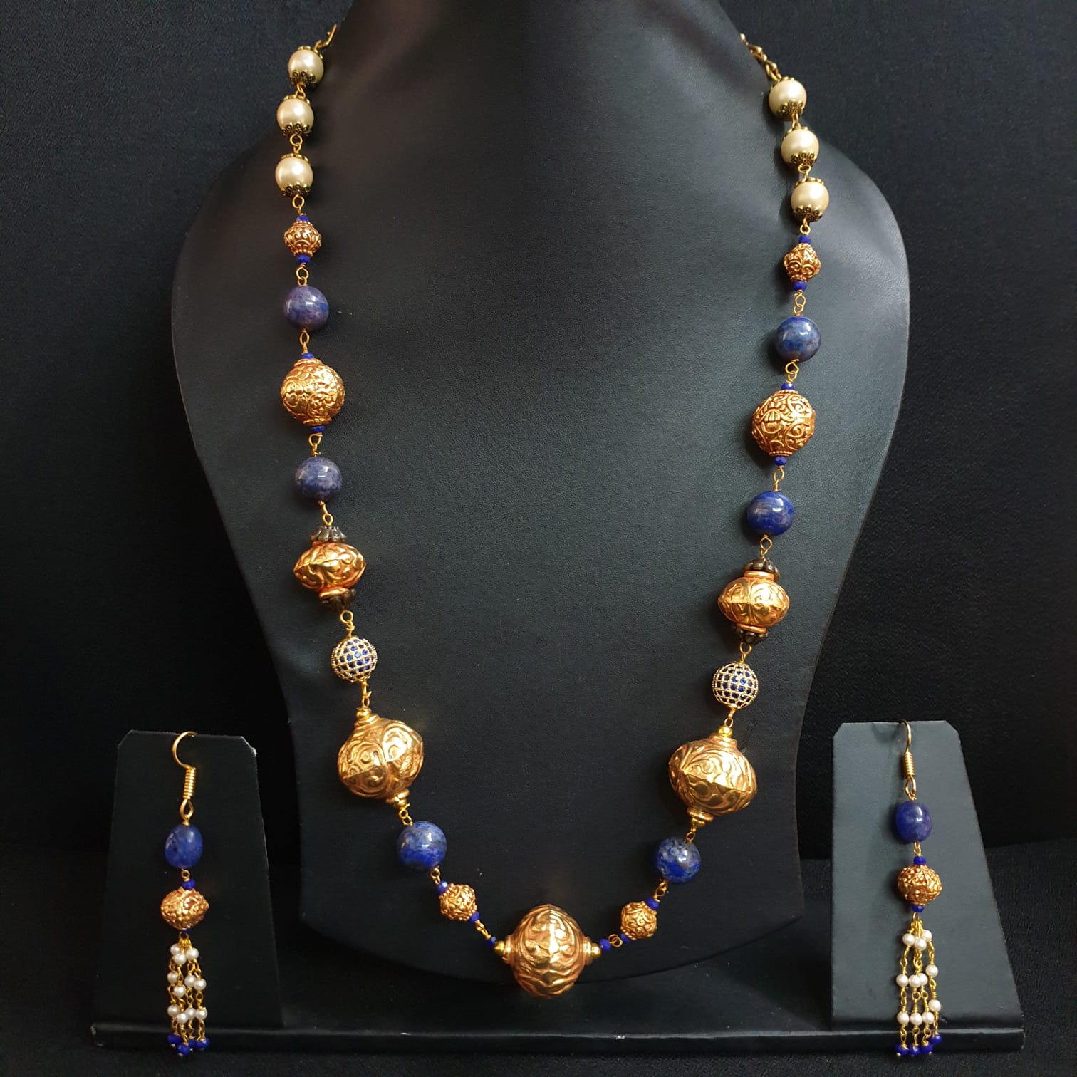 Antique Beads Blue Stone Necklace With Earrings