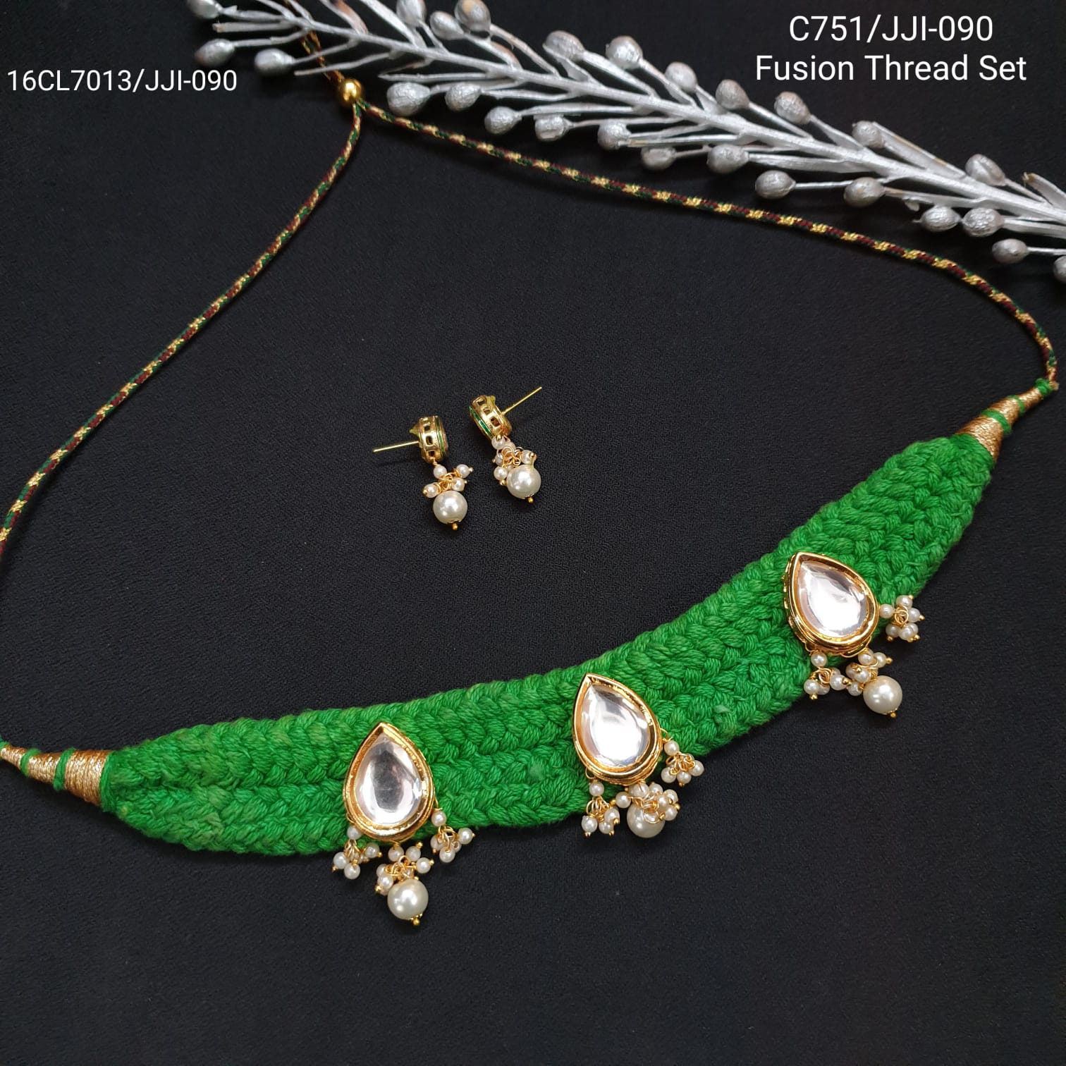 Green Thread Kundan Choker Set With Earrings