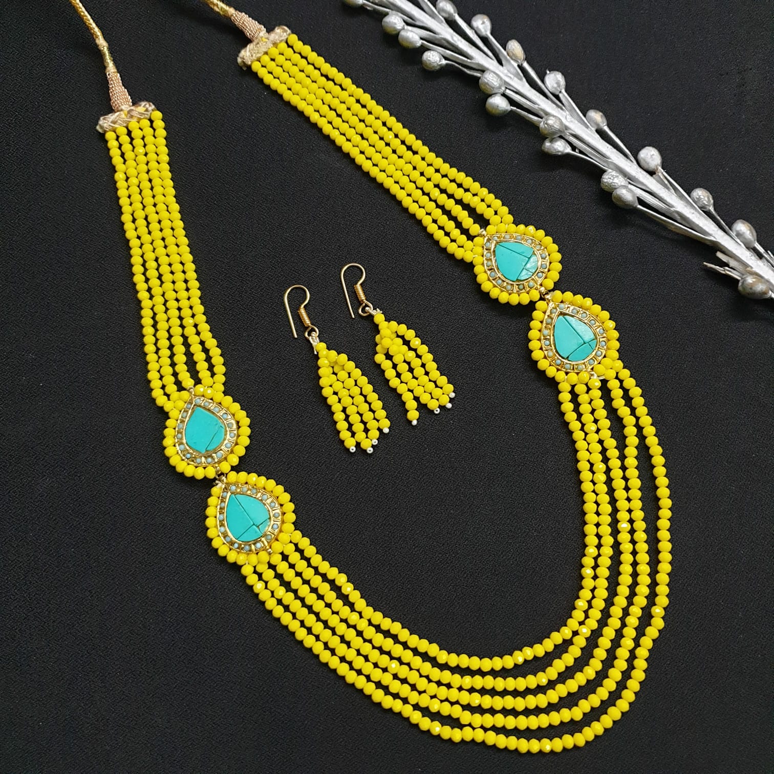Unique Yellow Turquoise Beaded Necklace With Earrings