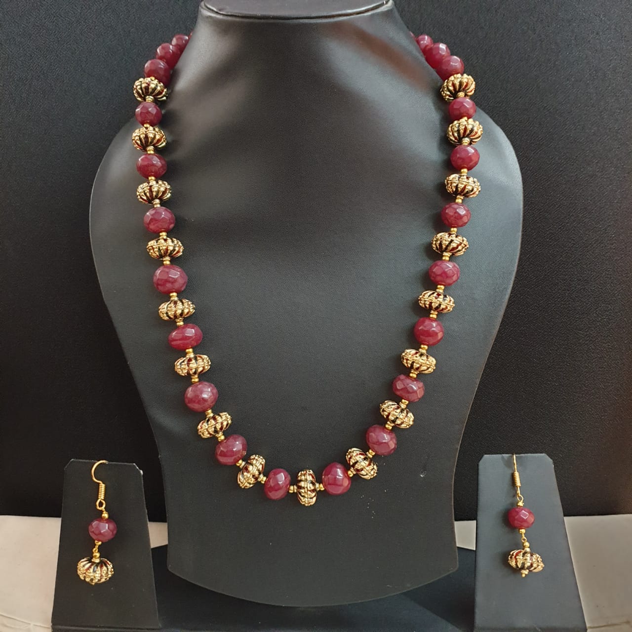 Ruby Onyx Meenakari Bead Necklace With Earrings