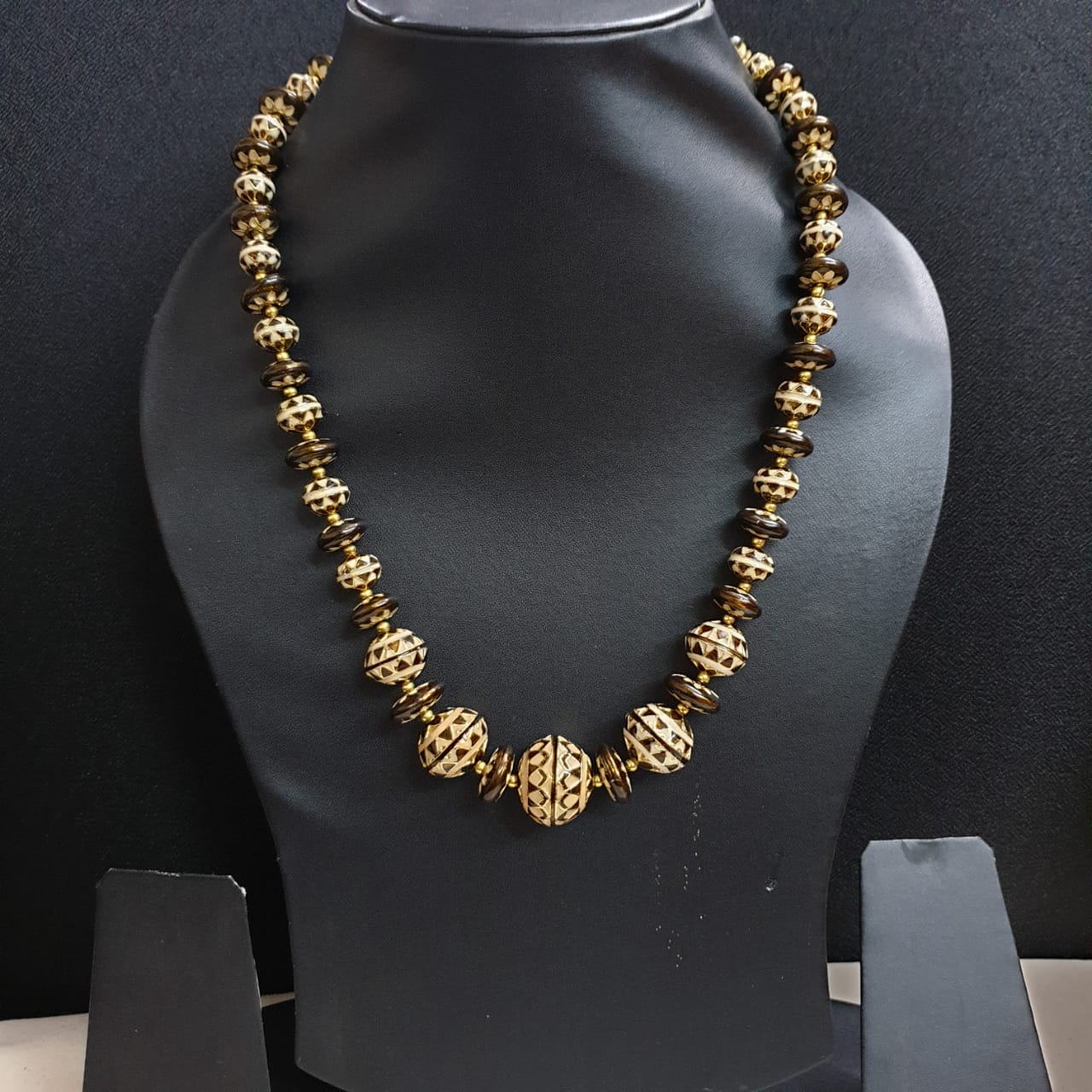 Golden Beige Beaded Meenakari Necklace