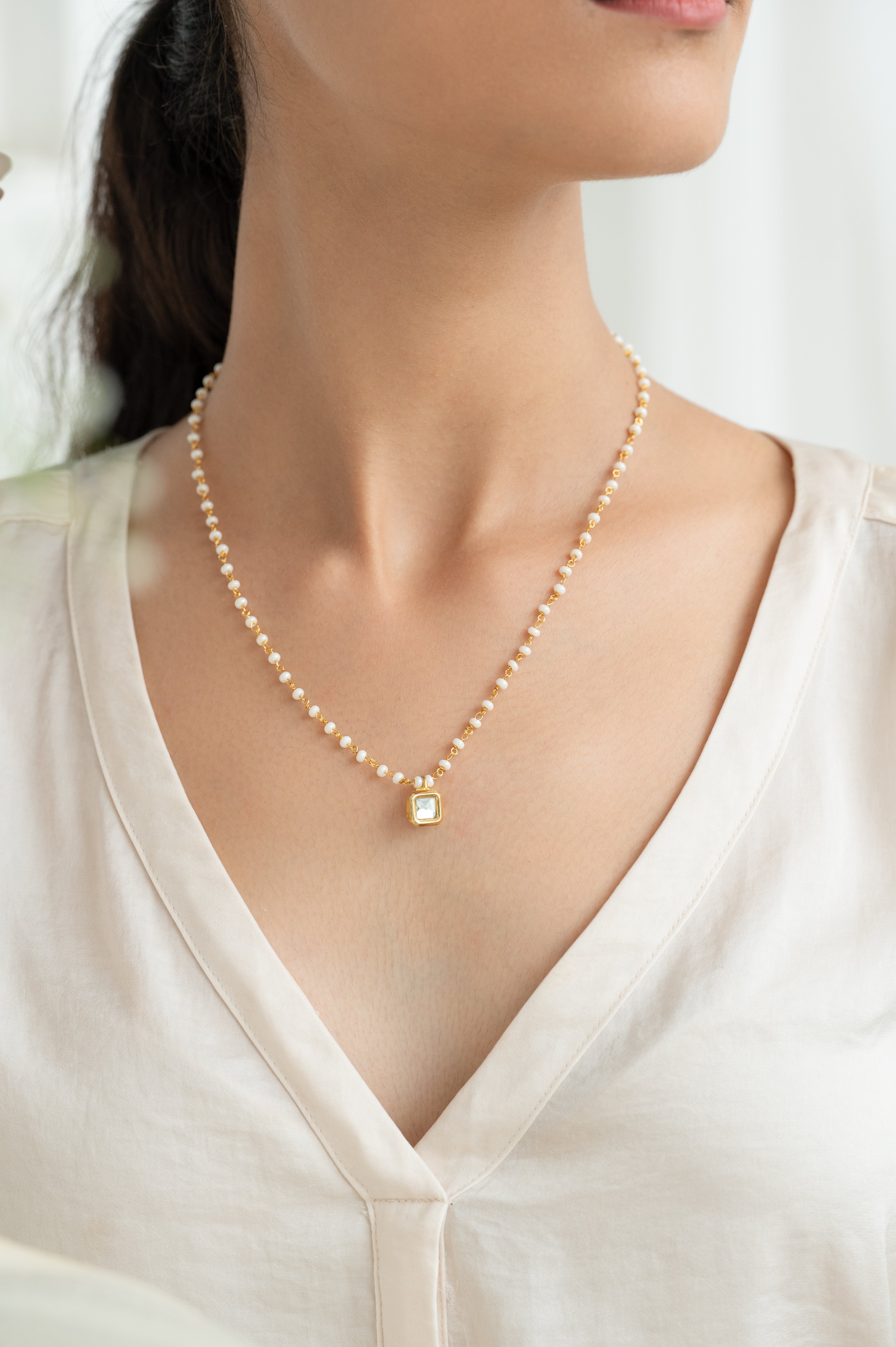 22k Gold Plated Delicate White Beaded Necklace with Kundan Pendant